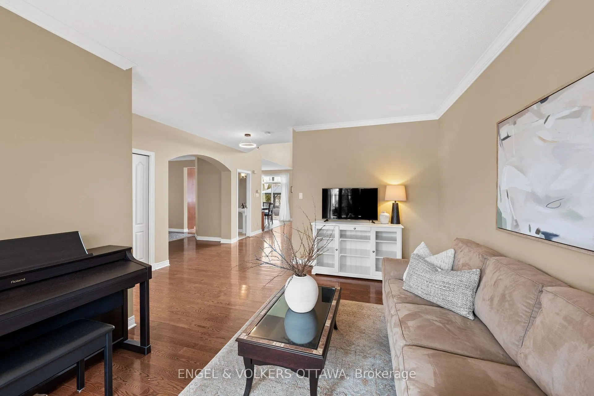 Photo 5 of 113 Maple Stand Way, Ottawa, Barrhaven East — HOMEH