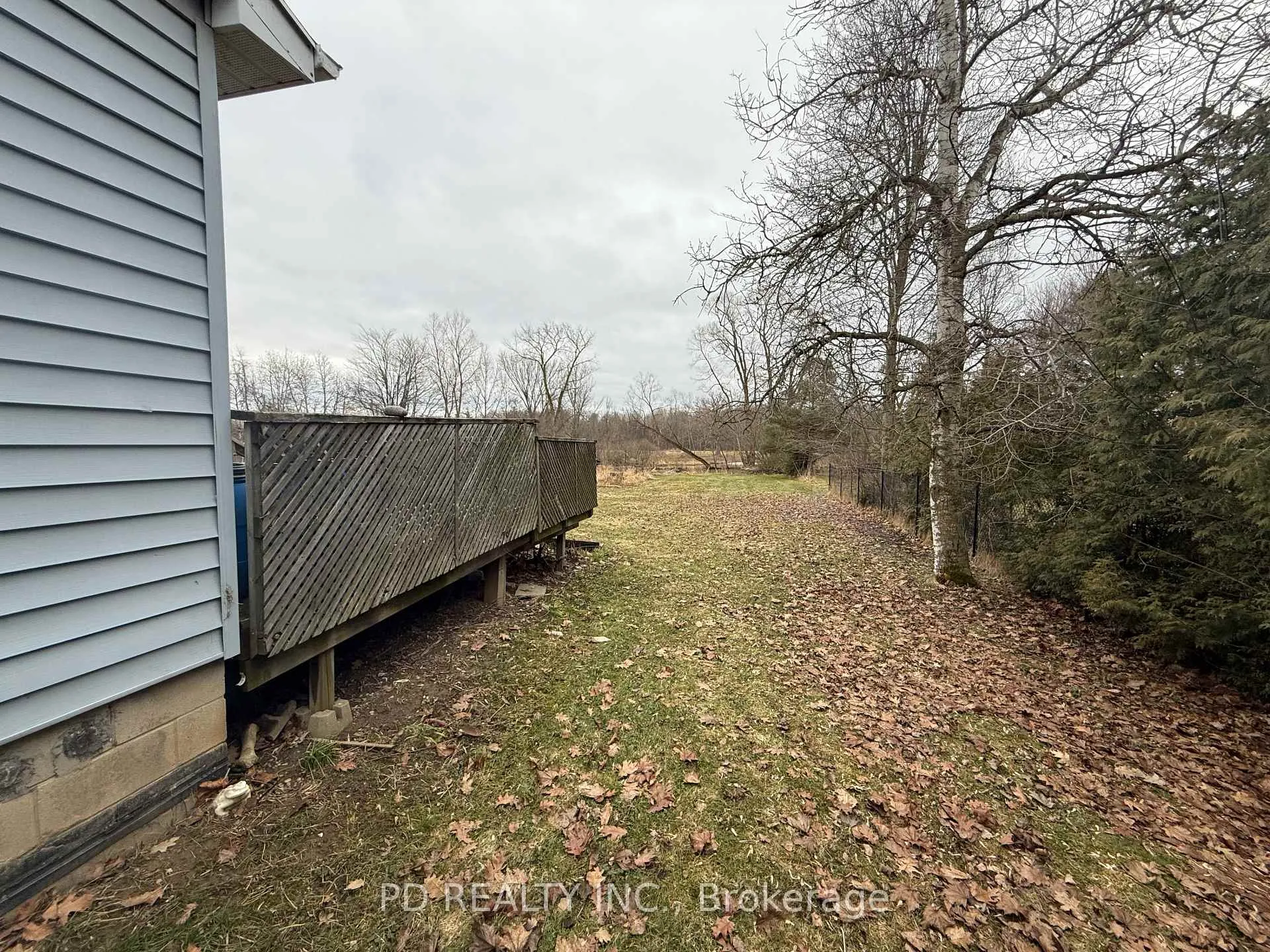 Photo 8 of 612 Hines Road, Haldimand, Dunnville — HOMEH