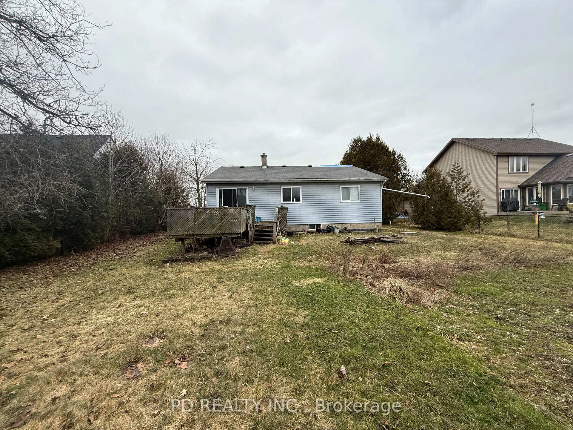 Photo 11 of 612 Hines Road, Haldimand, Dunnville — HOMEH