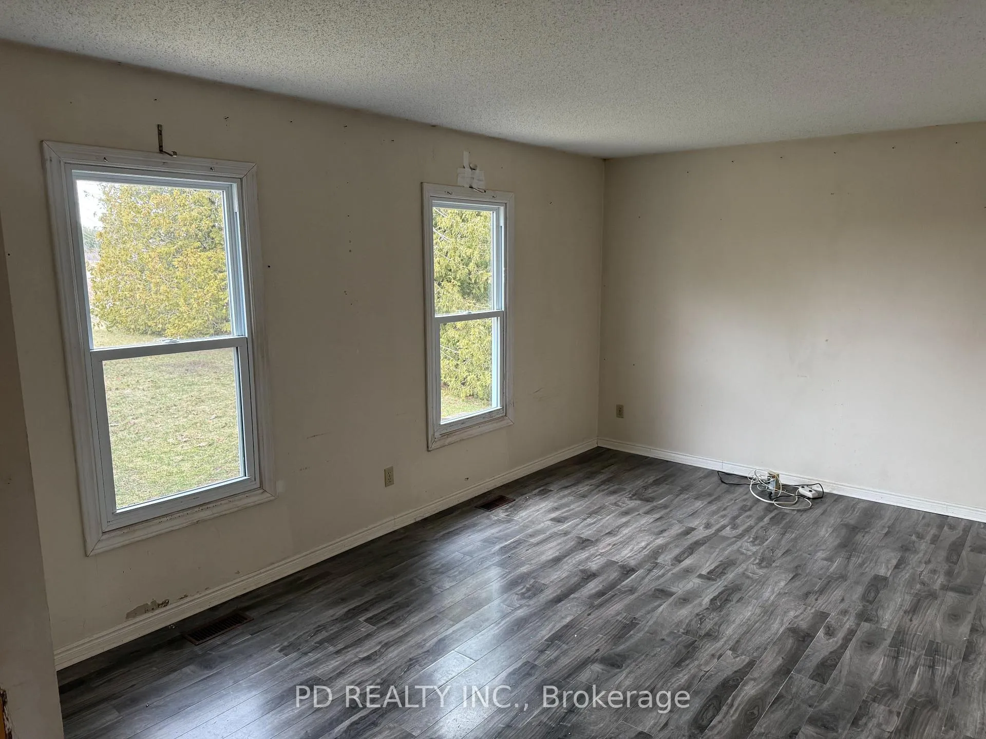 Photo 18 of 612 Hines Road, Haldimand, Dunnville — HOMEH