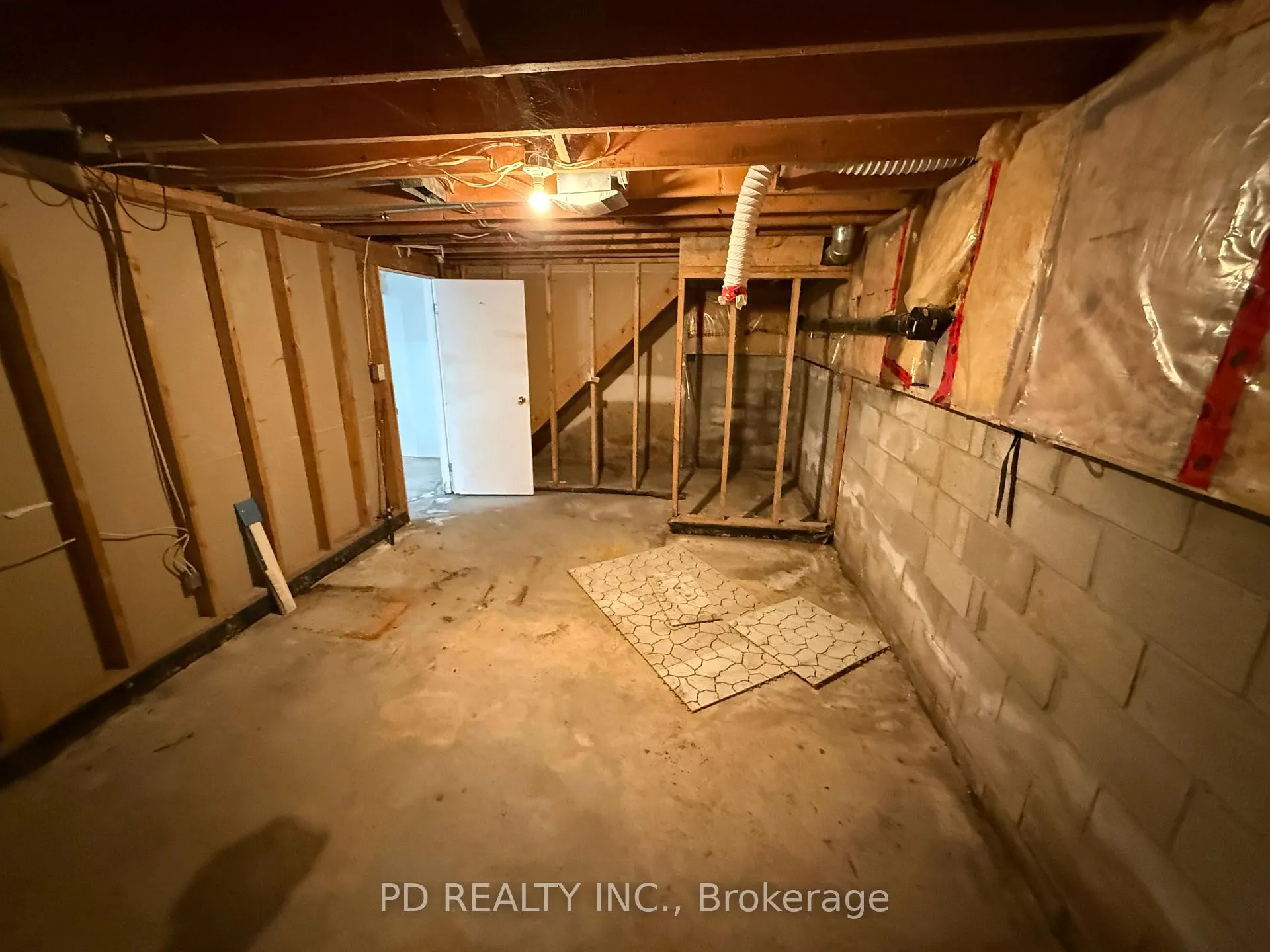 Photo 39 of 612 Hines Road, Haldimand, Dunnville — HOMEH