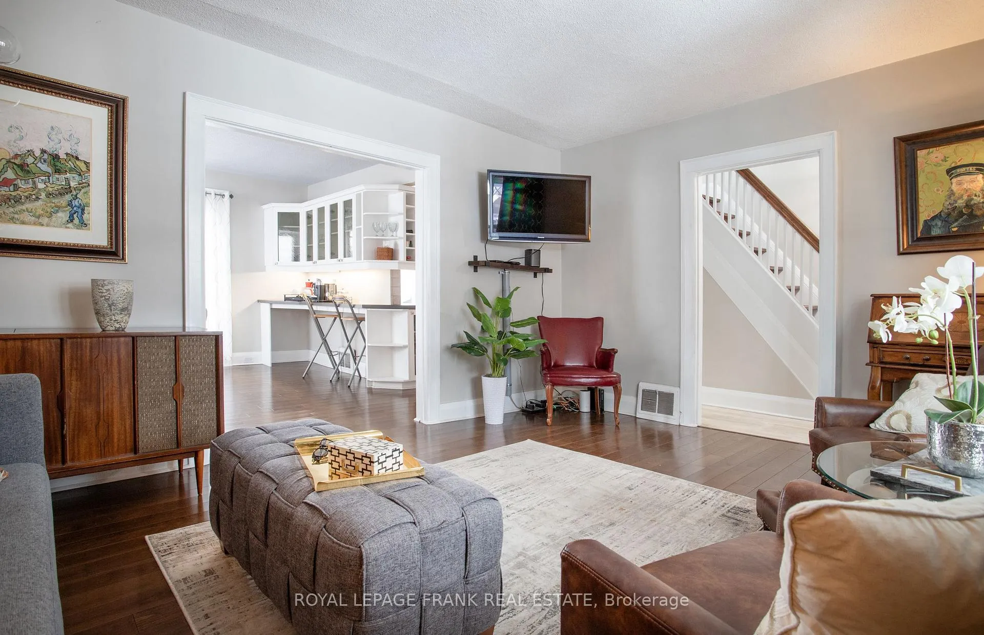 Photo 4 of 288 St Eloi Avenue, Oshawa, Central — HOMEH