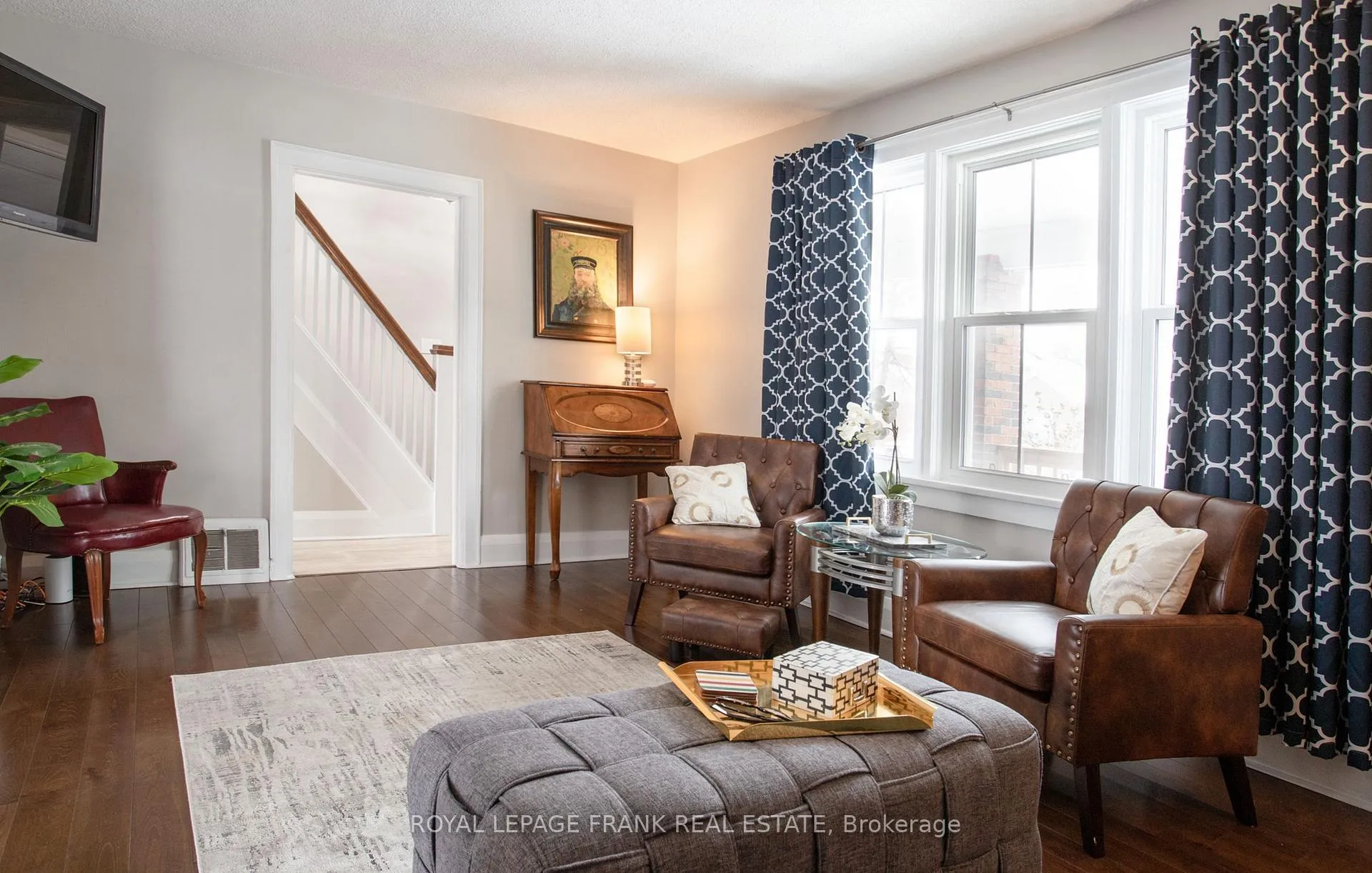 Photo 5 of 288 St Eloi Avenue, Oshawa, Central — HOMEH