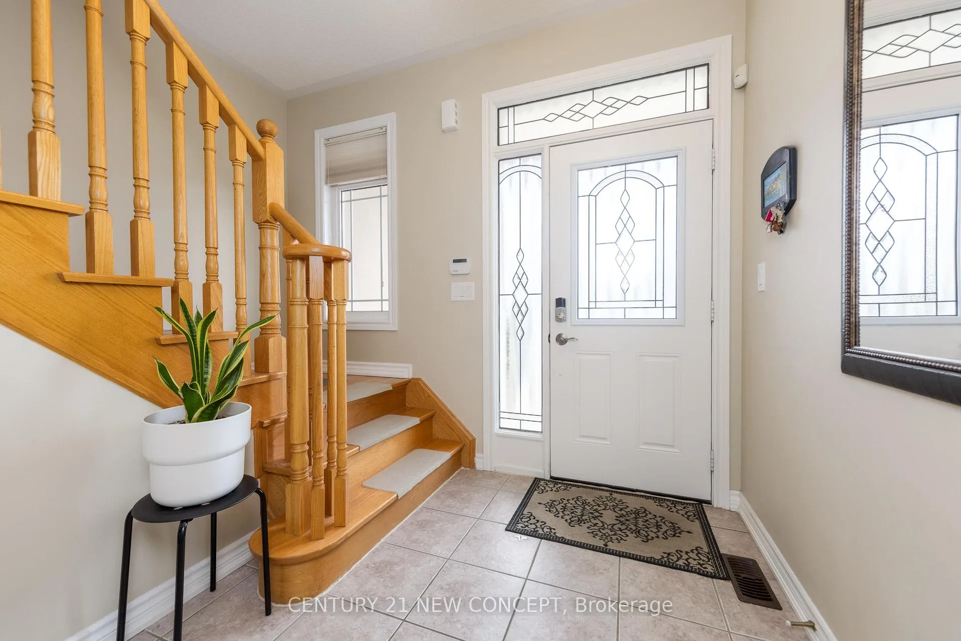 Photo 4 of 223 Mclaughlin Avenue, Milton, Willmott — HOMEH