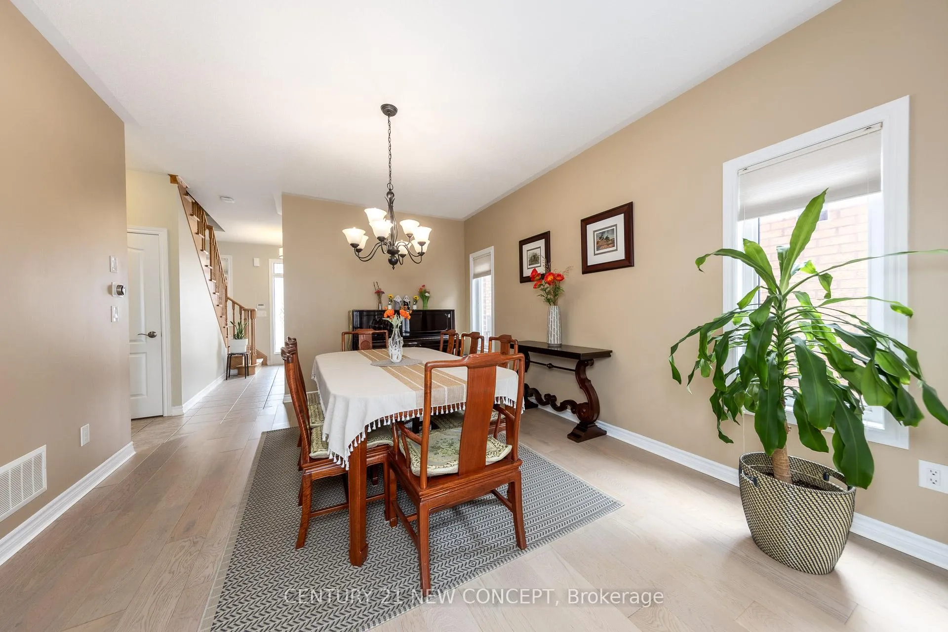 Photo 7 of 223 Mclaughlin Avenue, Milton, Willmott — HOMEH
