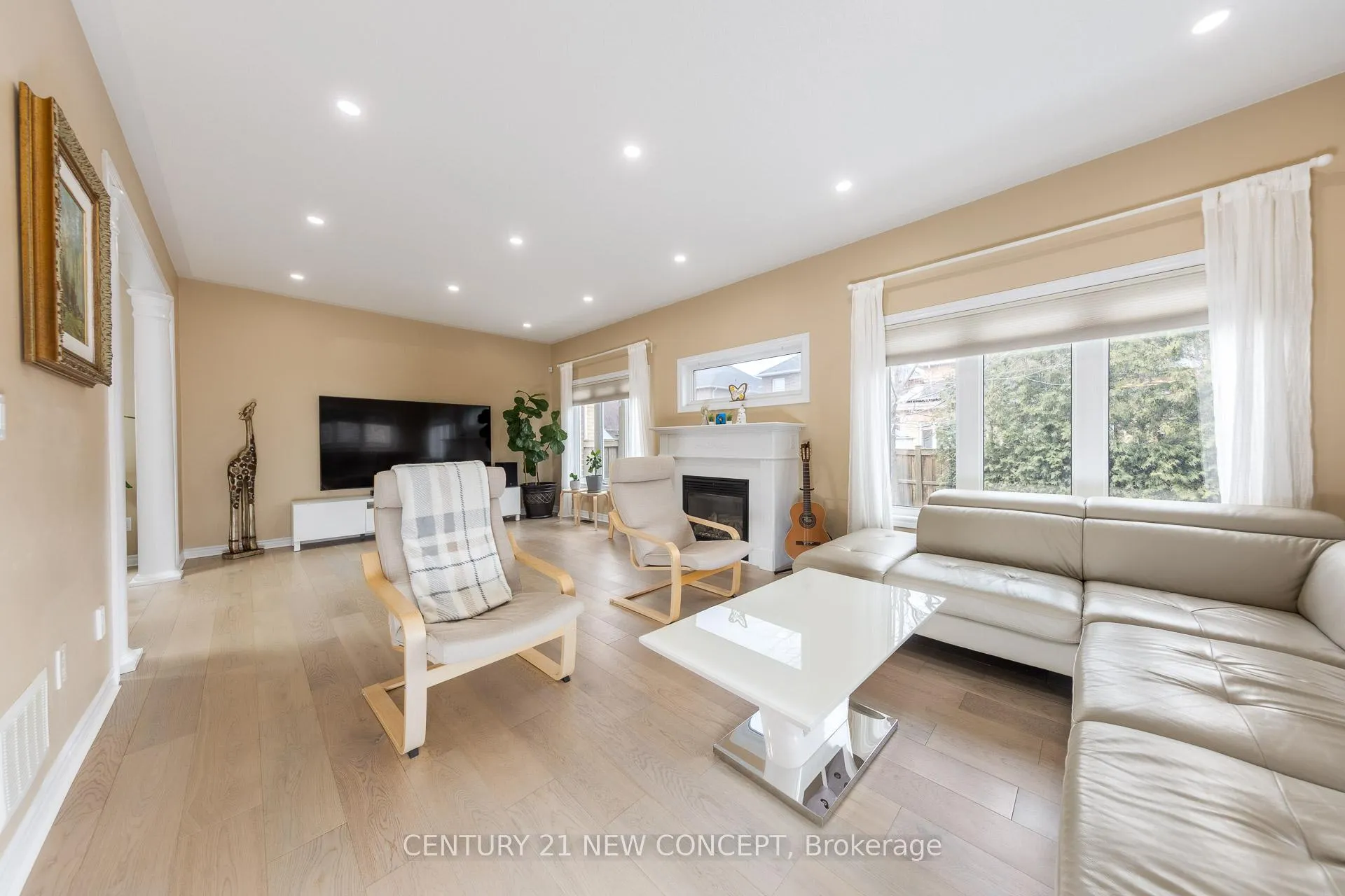 Photo 11 of 223 Mclaughlin Avenue, Milton, Willmott — HOMEH