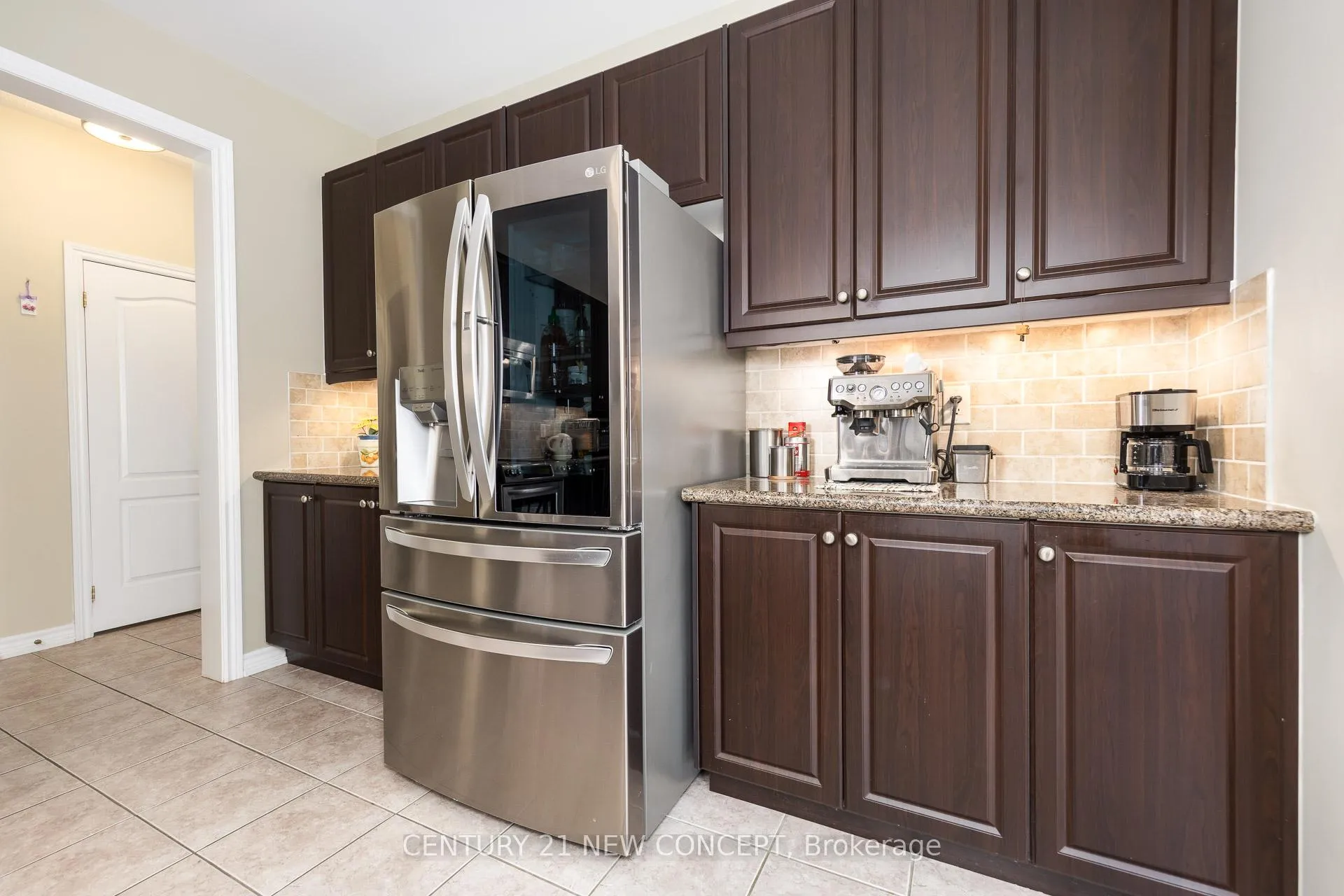Photo 13 of 223 Mclaughlin Avenue, Milton, Willmott — HOMEH