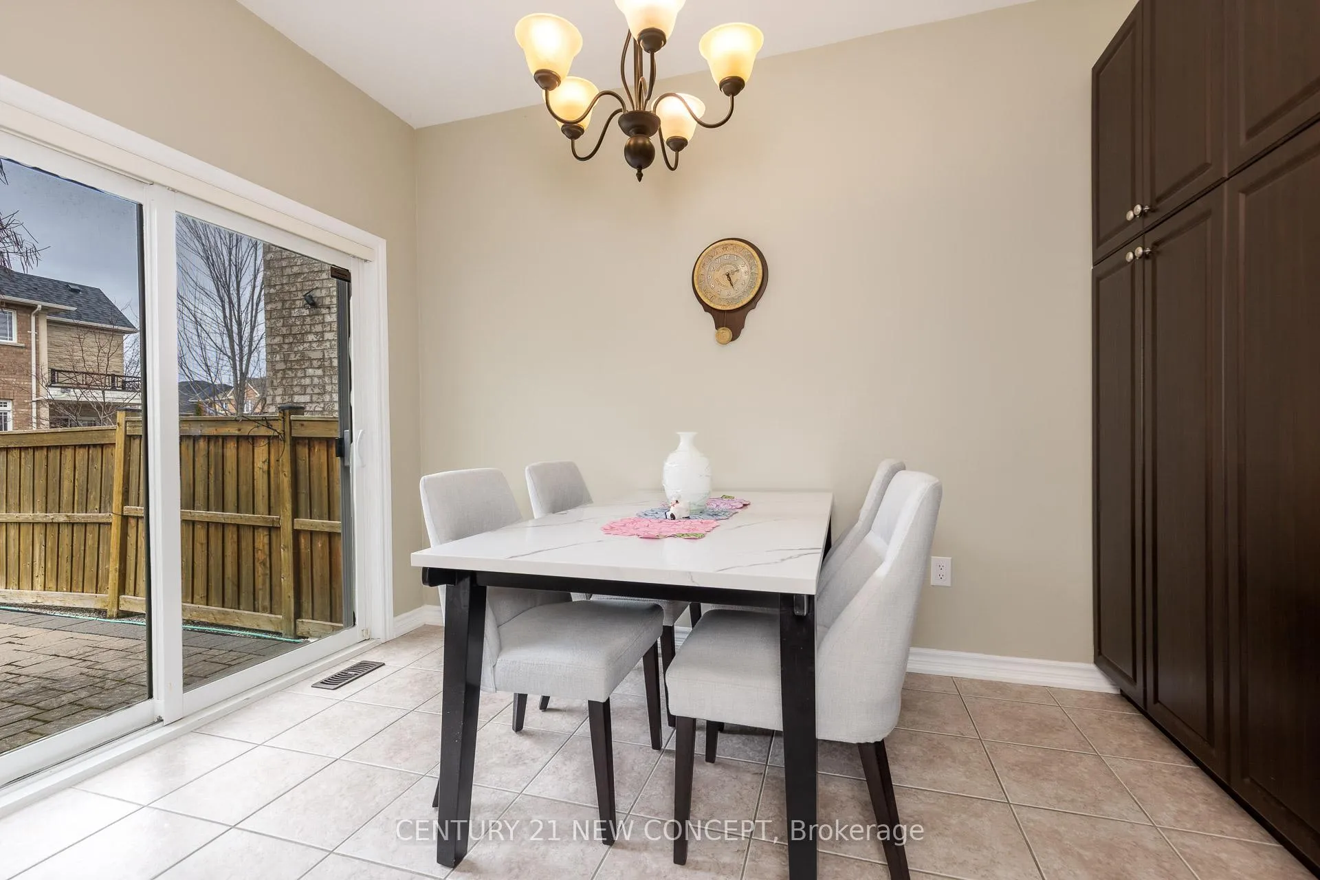 Photo 16 of 223 Mclaughlin Avenue, Milton, Willmott — HOMEH