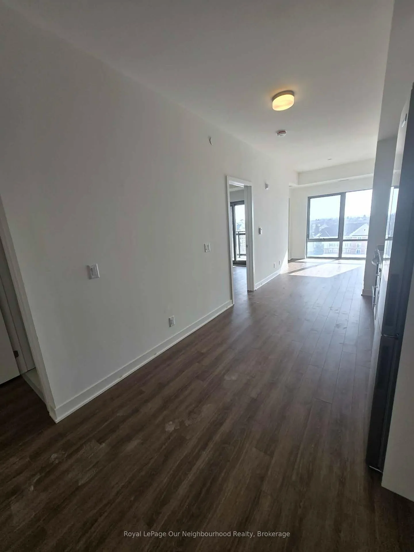 Photo 5 of Unit 604, 51 Clarington Boulevard, Clarington, Bowmanville — HOMEH