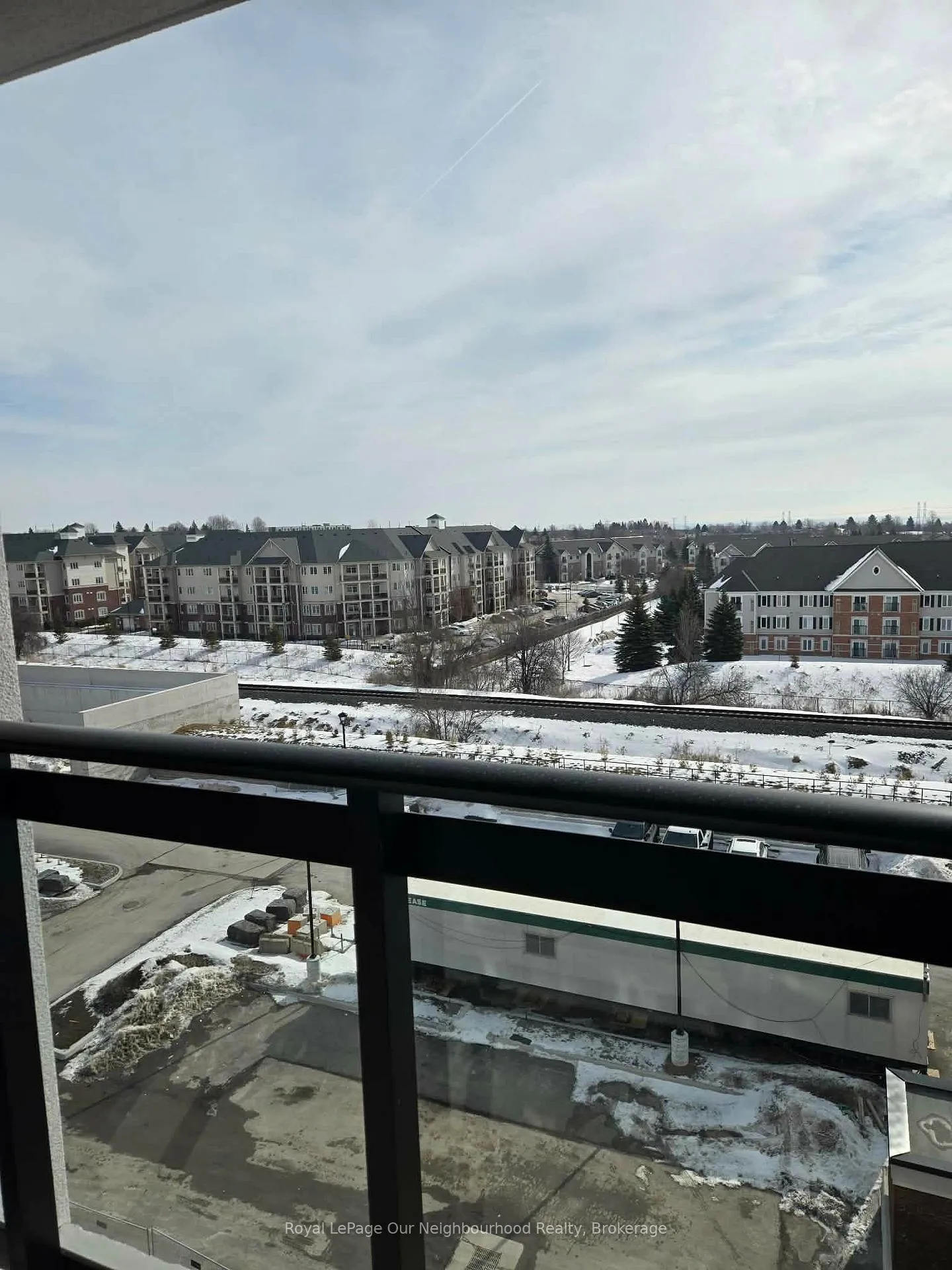 Photo 17 of Unit 604, 51 Clarington Boulevard, Clarington, Bowmanville — HOMEH