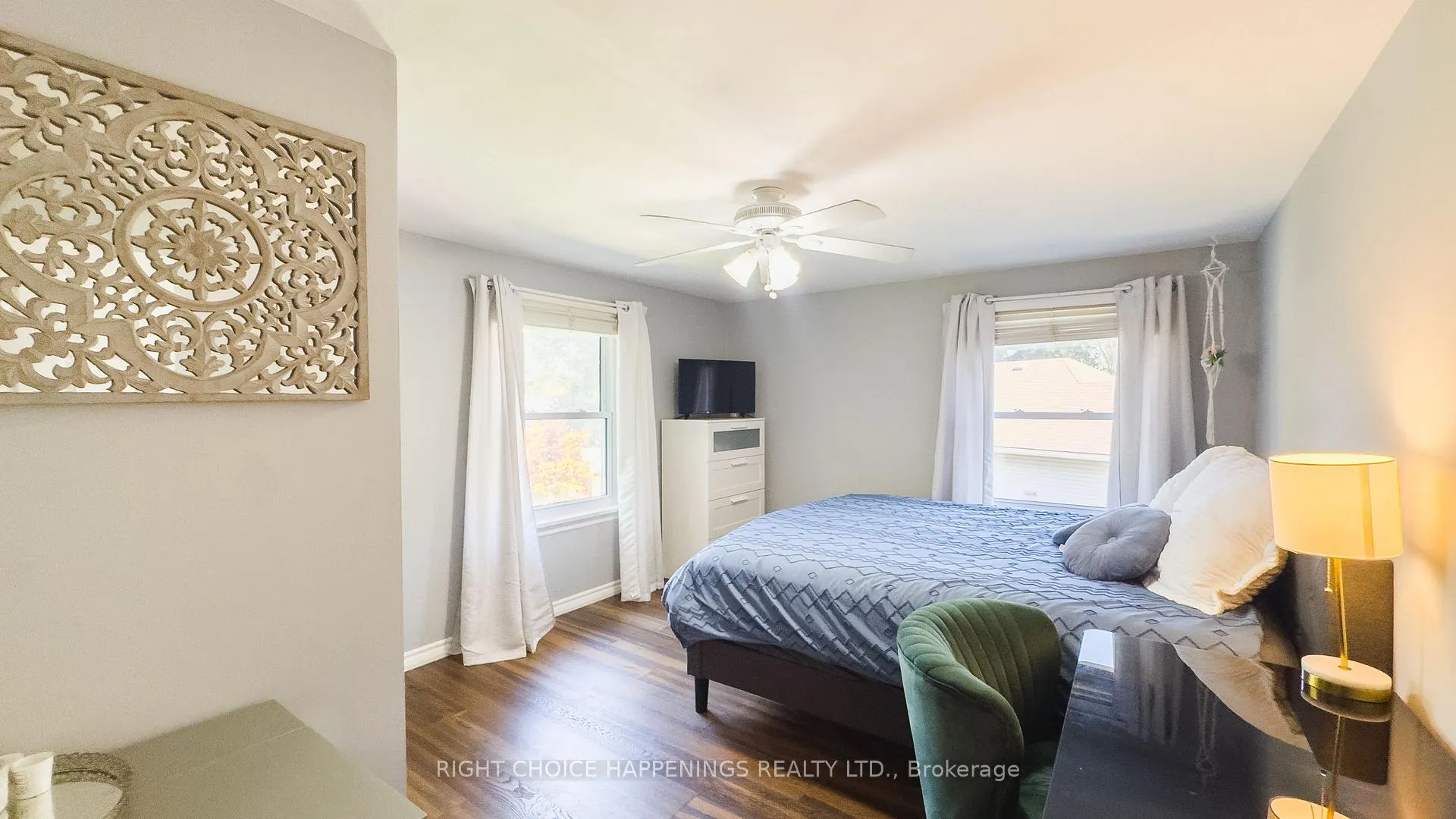 Photo 12 of 23 Heywood Avenue, St. Catharines, Bunting/Linwell — HOMEH