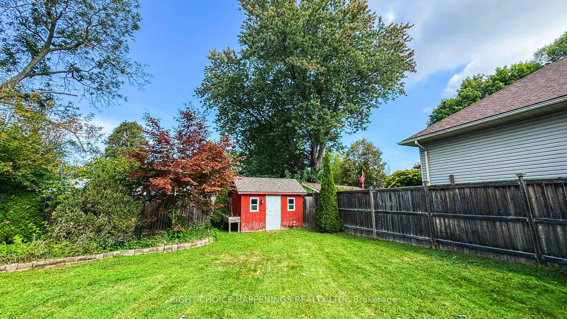Photo 25 of 23 Heywood Avenue, St. Catharines, Bunting/Linwell — HOMEH