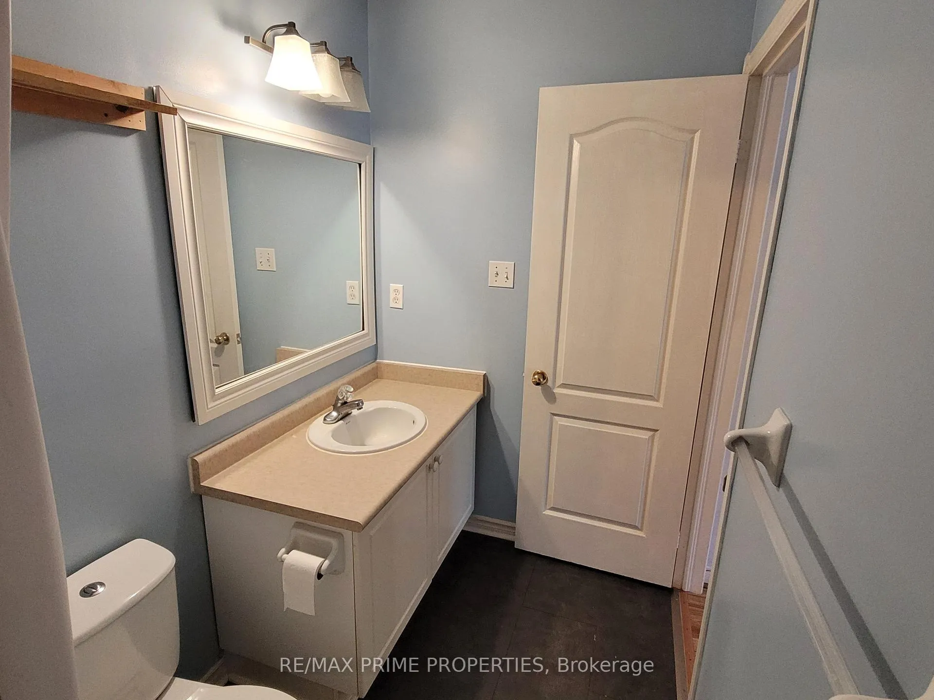 Photo 9 of 124 Glasgow Crescent, Georgina, Keswick South — HOMEH