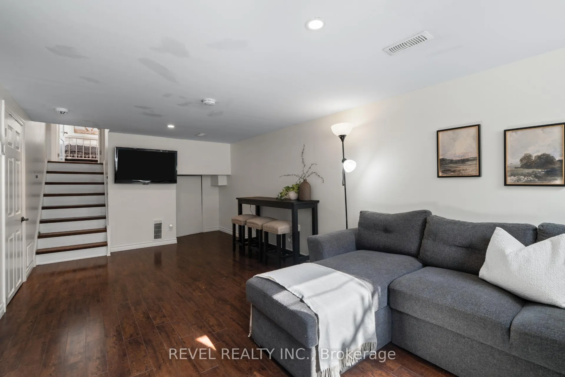 Photo 19 of 37 Ferndale Crescent, Brampton, Brampton East — HOMEH