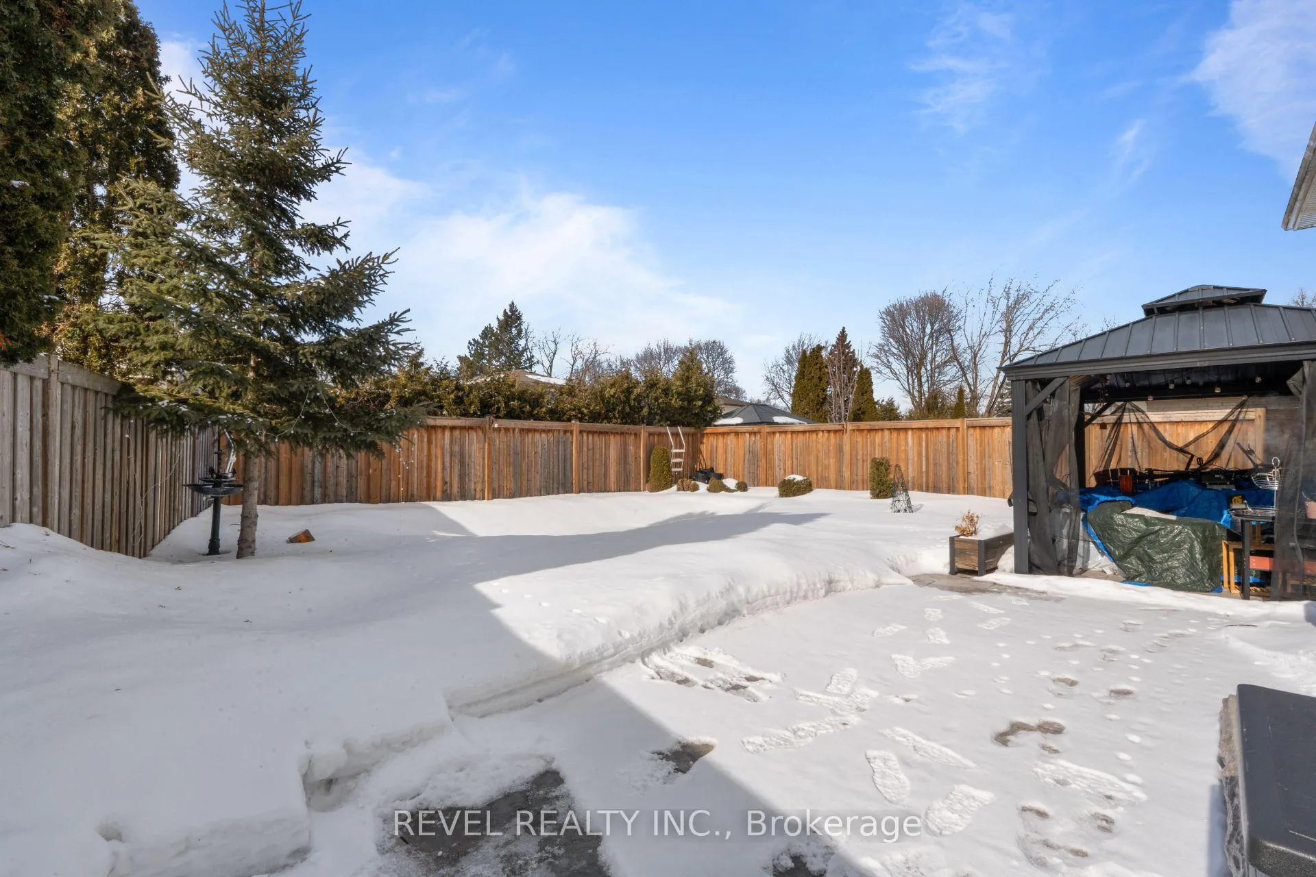 Photo 24 of 37 Ferndale Crescent, Brampton, Brampton East — HOMEH