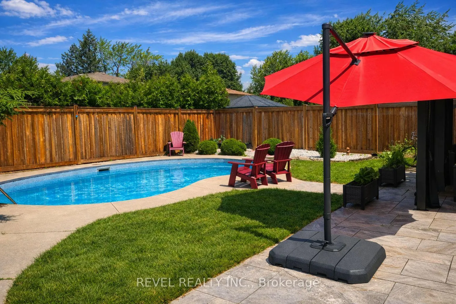 Photo 25 of 37 Ferndale Crescent, Brampton, Brampton East — HOMEH