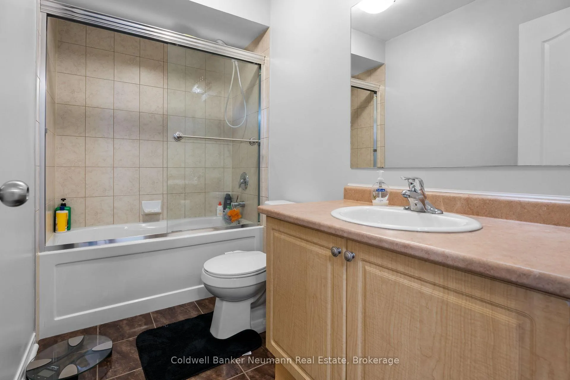 Photo 21 of Unit 71, 1035 Victoria Road S, Guelph, Kortright East — HOMEH