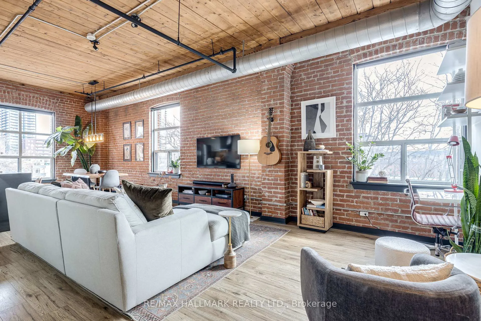 Photo 1 of Unit 406, 426 Queen Street E, Toronto, Regent Park — HOMEH