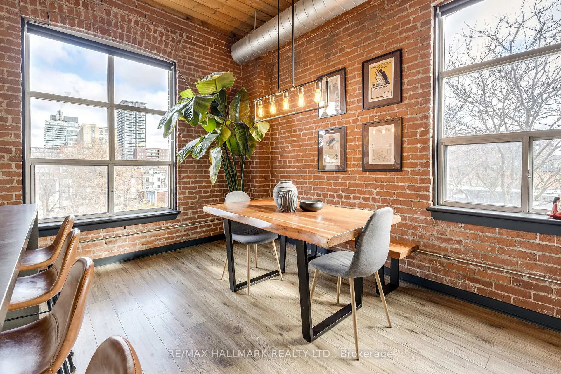 Photo 8 of Unit 406, 426 Queen Street E, Toronto, Regent Park — HOMEH