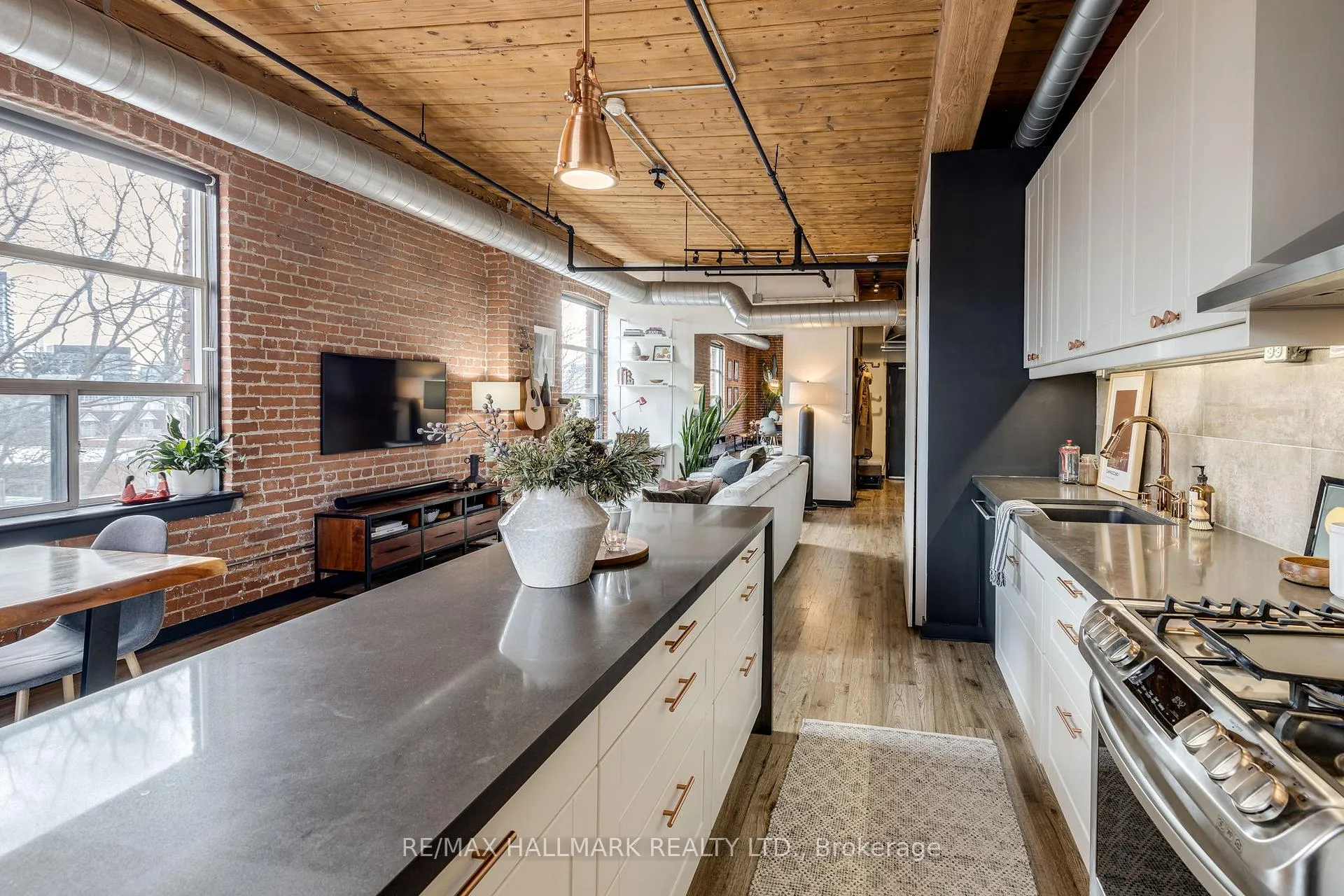 Photo 15 of Unit 406, 426 Queen Street E, Toronto, Regent Park — HOMEH