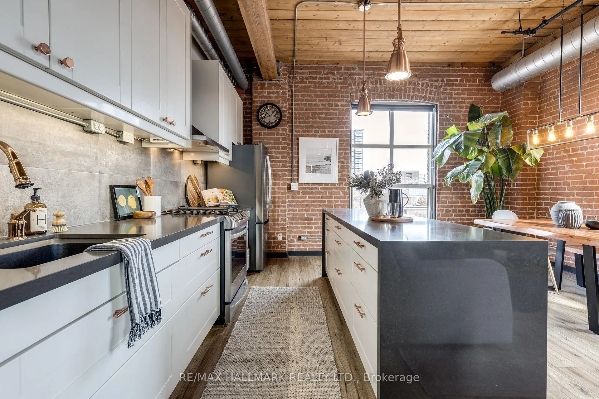Photo 16 of Unit 406, 426 Queen Street E, Toronto, Regent Park — HOMEH