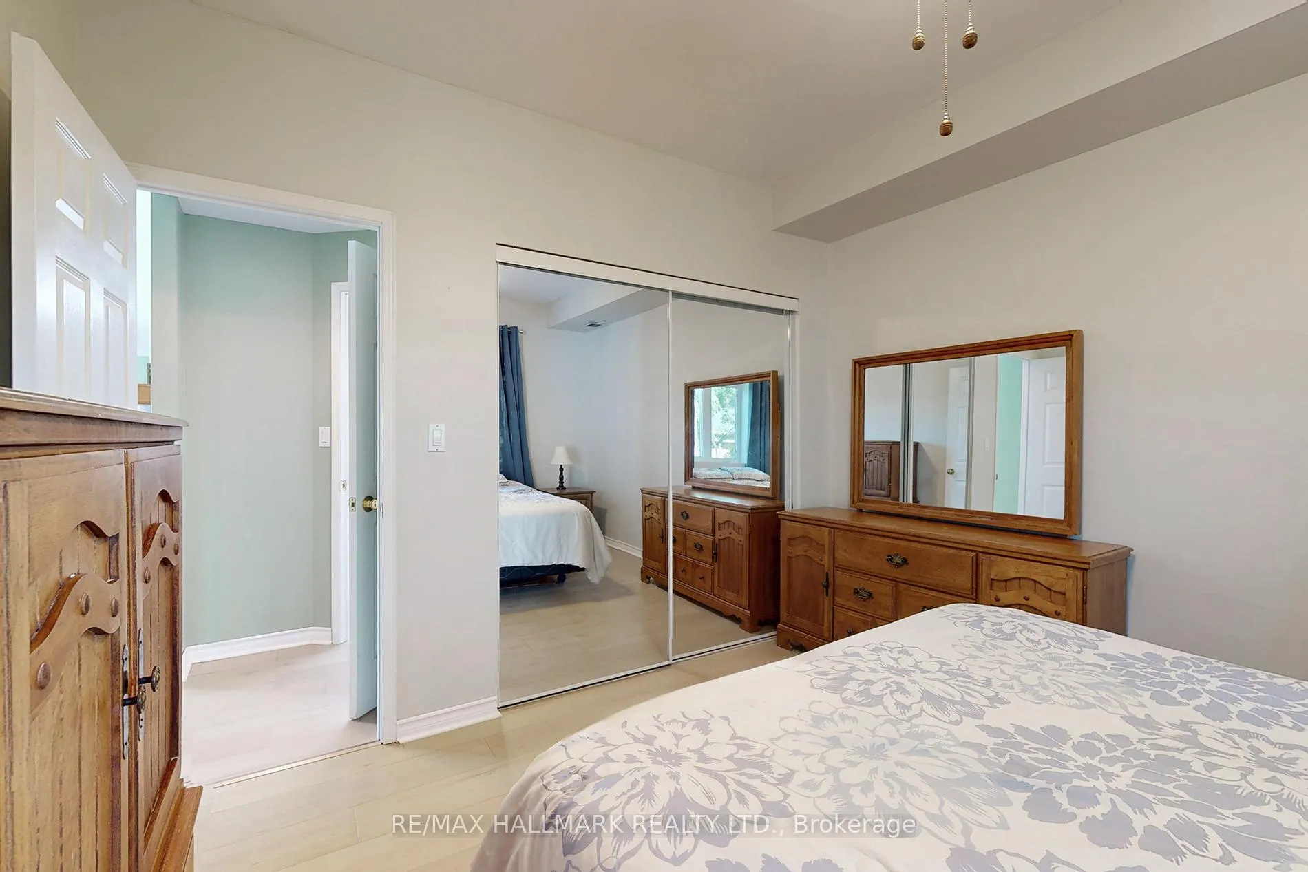 Photo 17 of Unit 305, 21 George Street, Aurora, Aurora Village — HOMEH