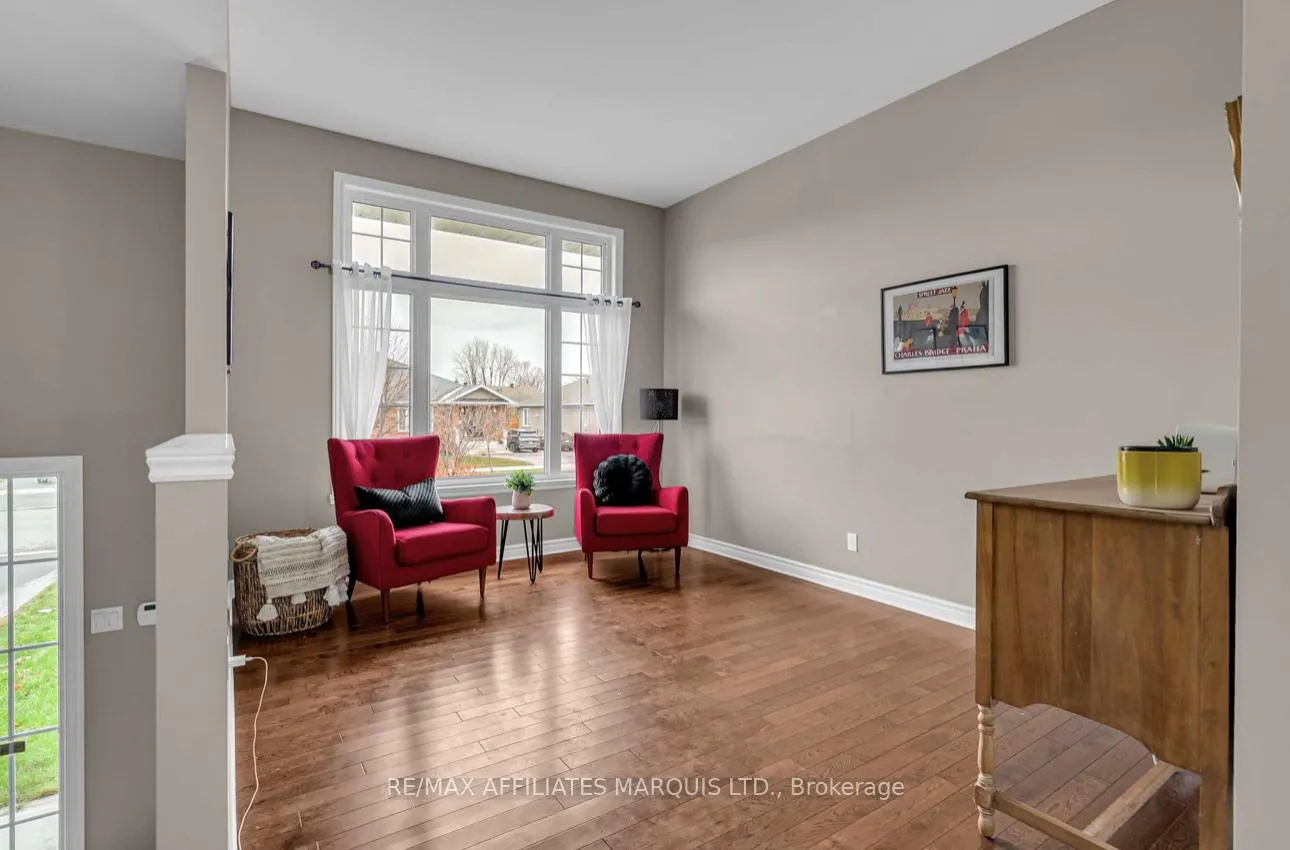 Photo 3 of 3226 Northdale Drive, Cornwall — HOMEH