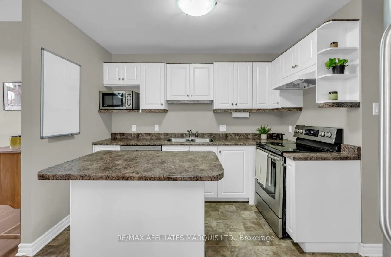 Photo 8 of 3226 Northdale Drive, Cornwall — HOMEH