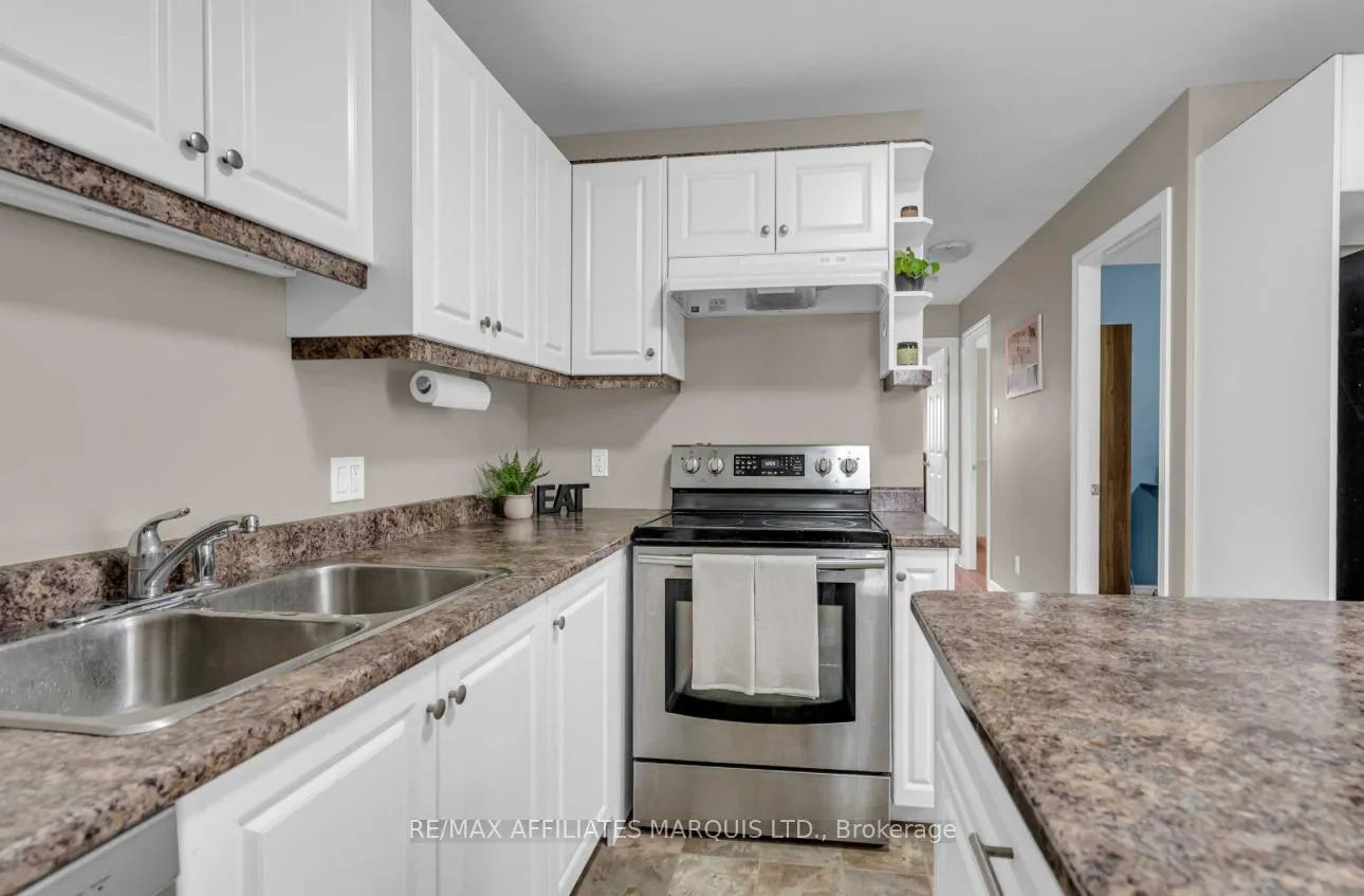 Photo 10 of 3226 Northdale Drive, Cornwall — HOMEH