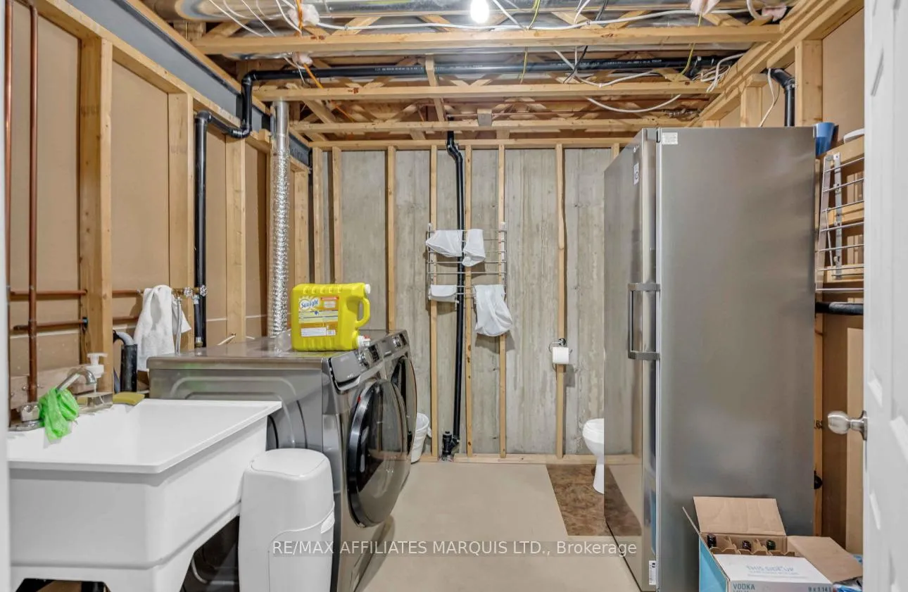 Photo 26 of 3226 Northdale Drive, Cornwall — HOMEH