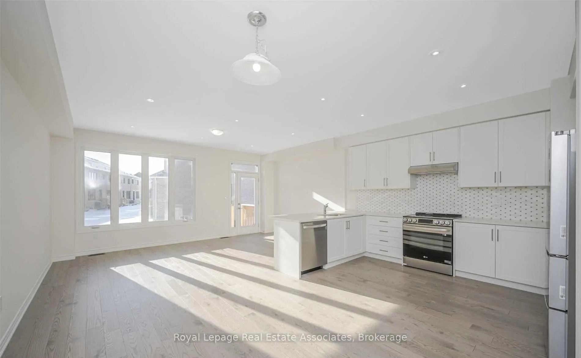 Photo 10 of 645 Boyd Lane, Milton, Walker — HOMEH