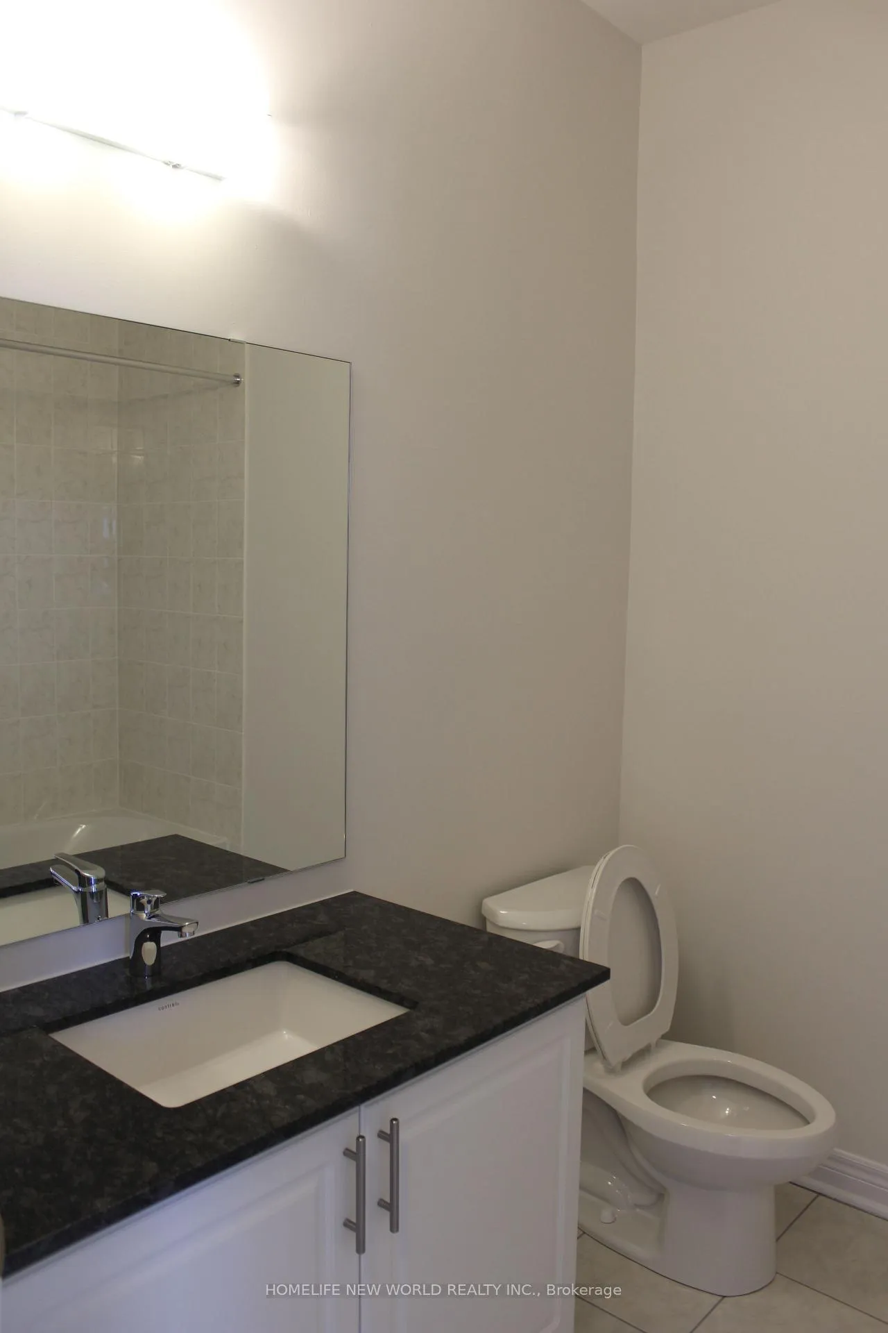 Photo 5 of 62 Johann Drive, Markham, Middlefield — HOMEH
