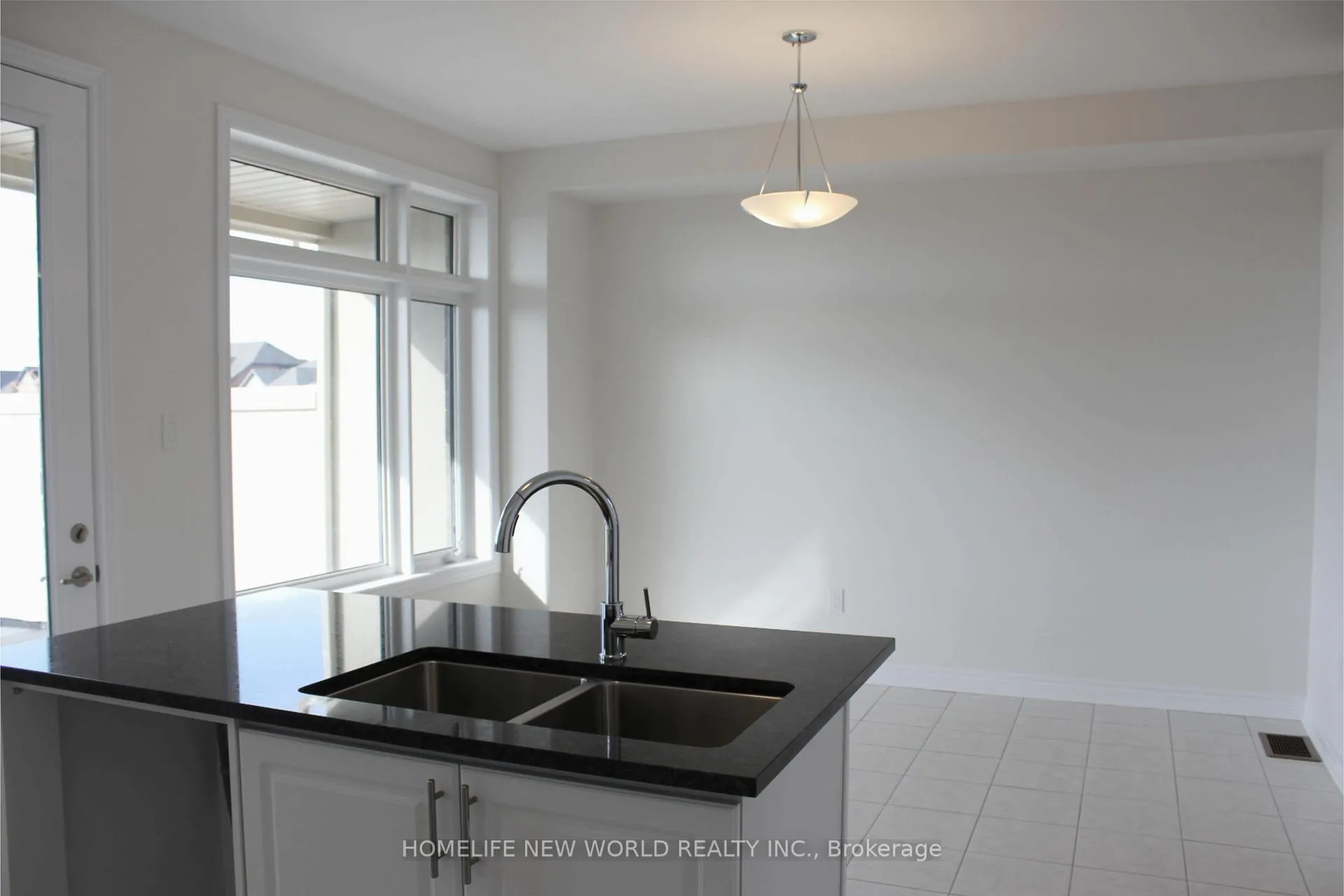Photo 14 of 62 Johann Drive, Markham, Middlefield — HOMEH