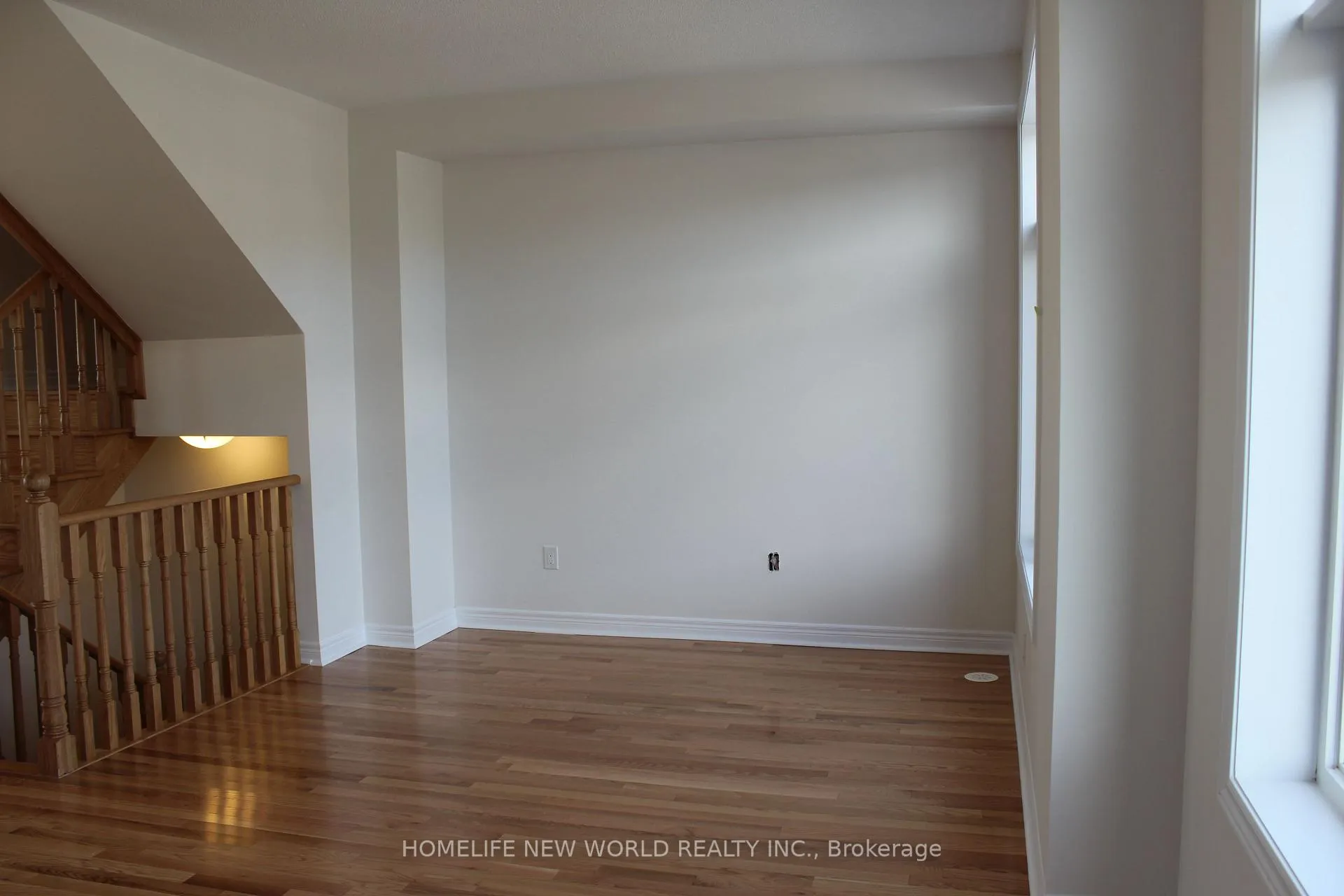 Photo 15 of 62 Johann Drive, Markham, Middlefield — HOMEH
