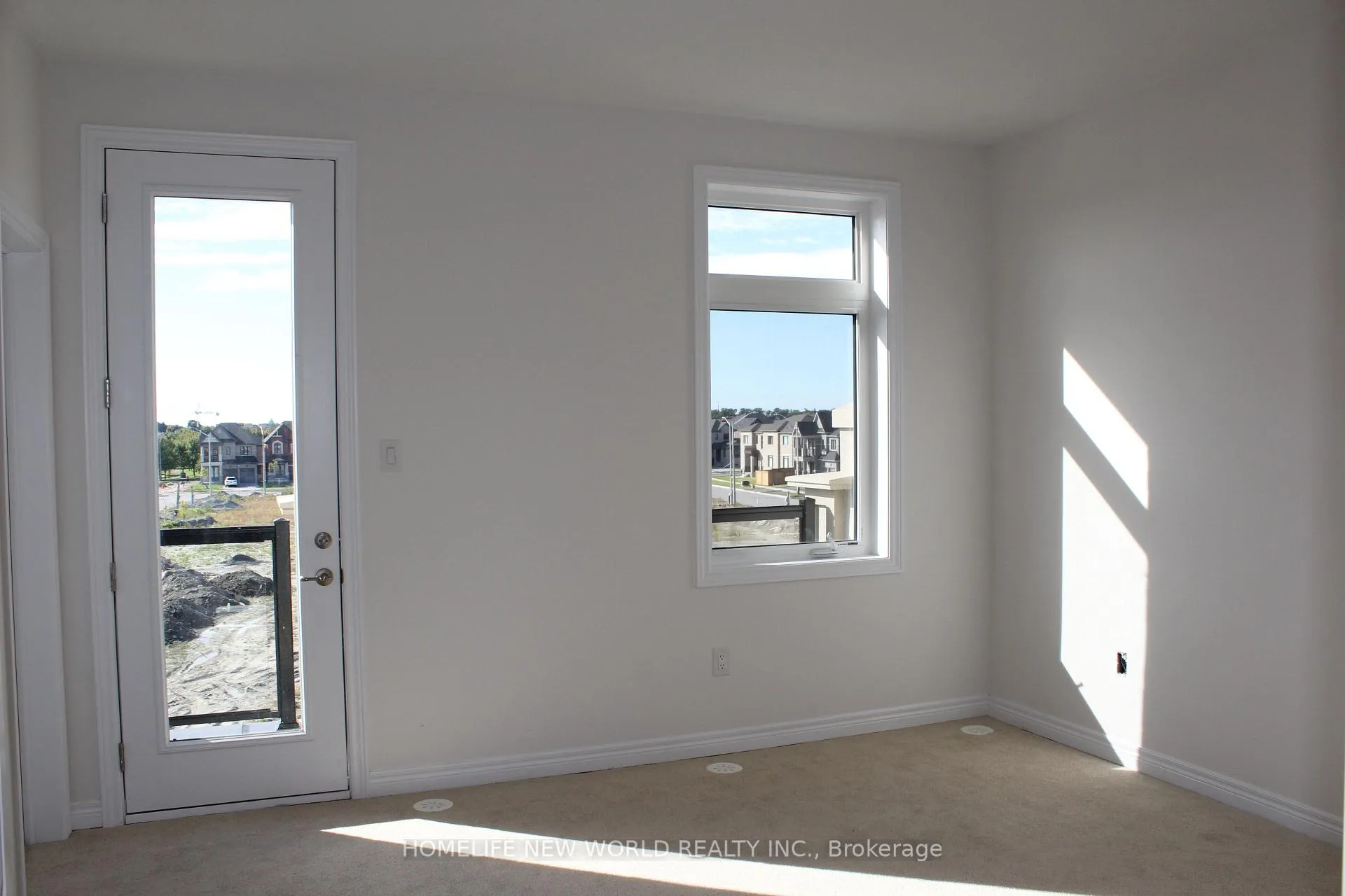 Photo 24 of 62 Johann Drive, Markham, Middlefield — HOMEH