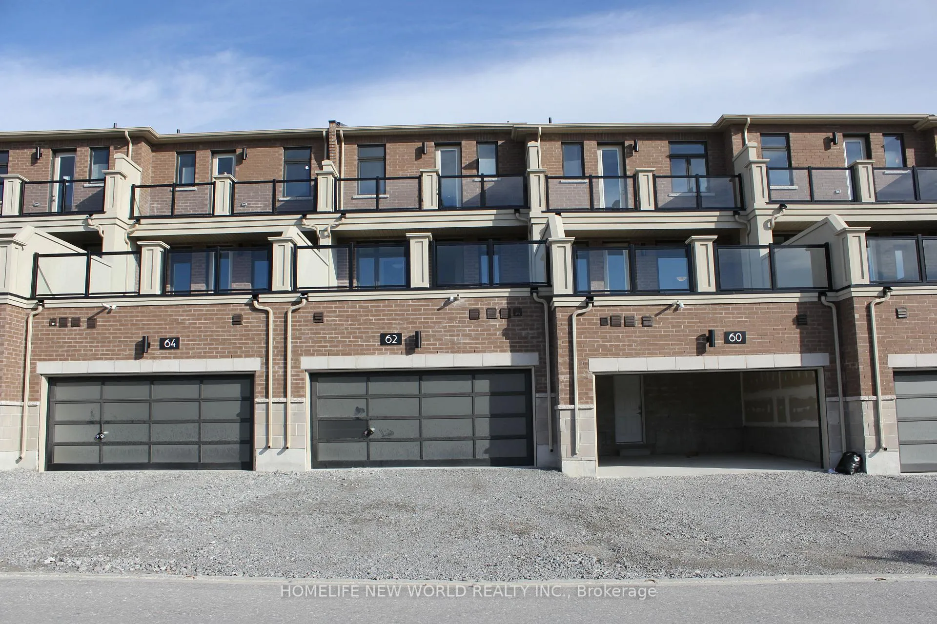 Photo 32 of 62 Johann Drive, Markham, Middlefield — HOMEH