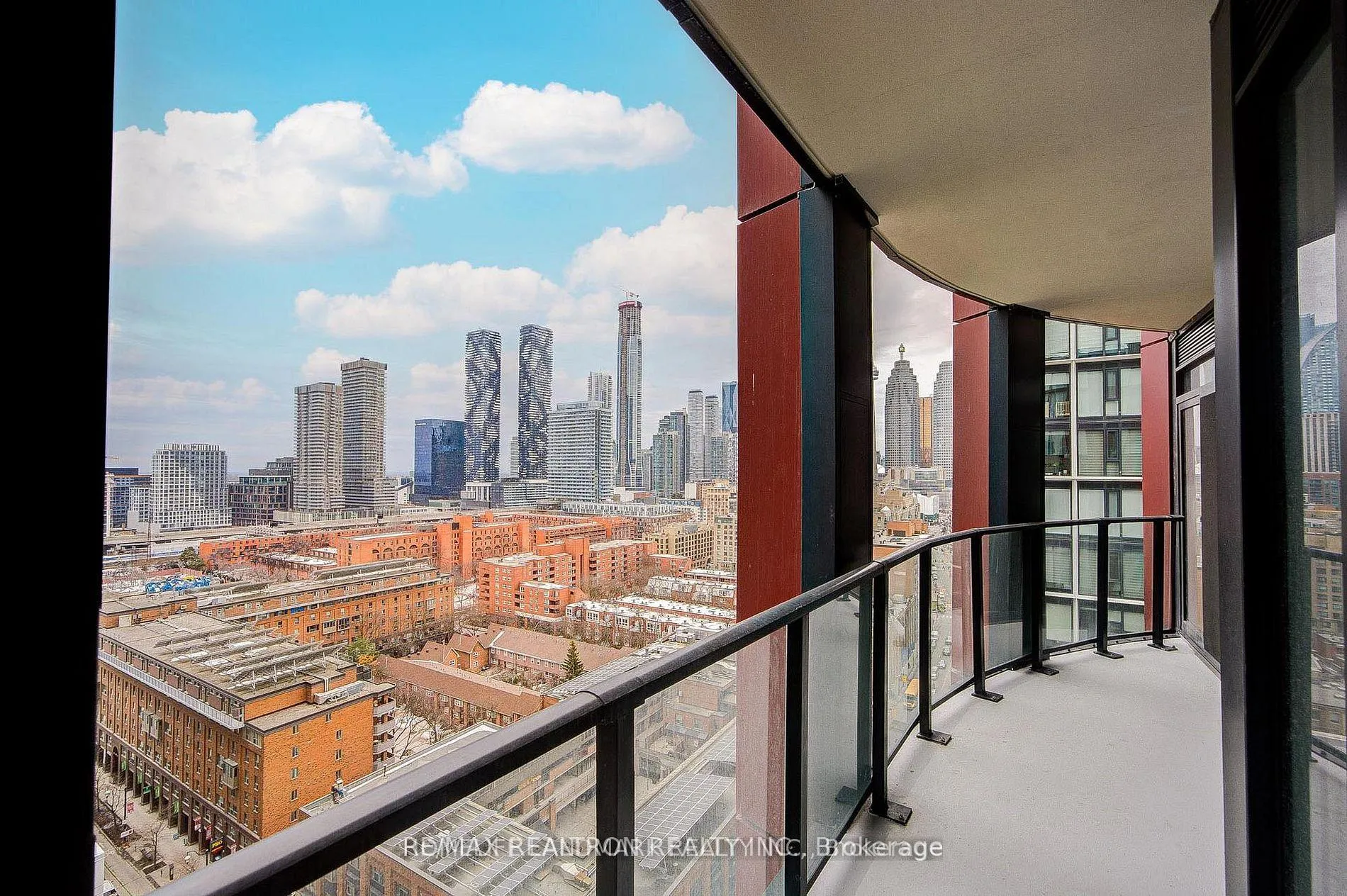 Photo 11 of Unit 1810, 180 Front Street E, Toronto, Moss Park — HOMEH