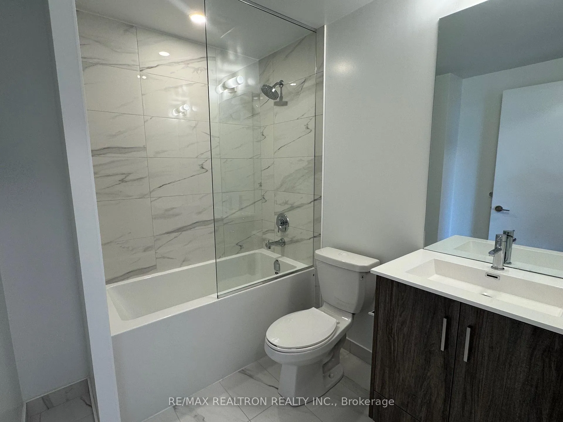 Photo 20 of Unit 1810, 180 Front Street E, Toronto, Moss Park — HOMEH