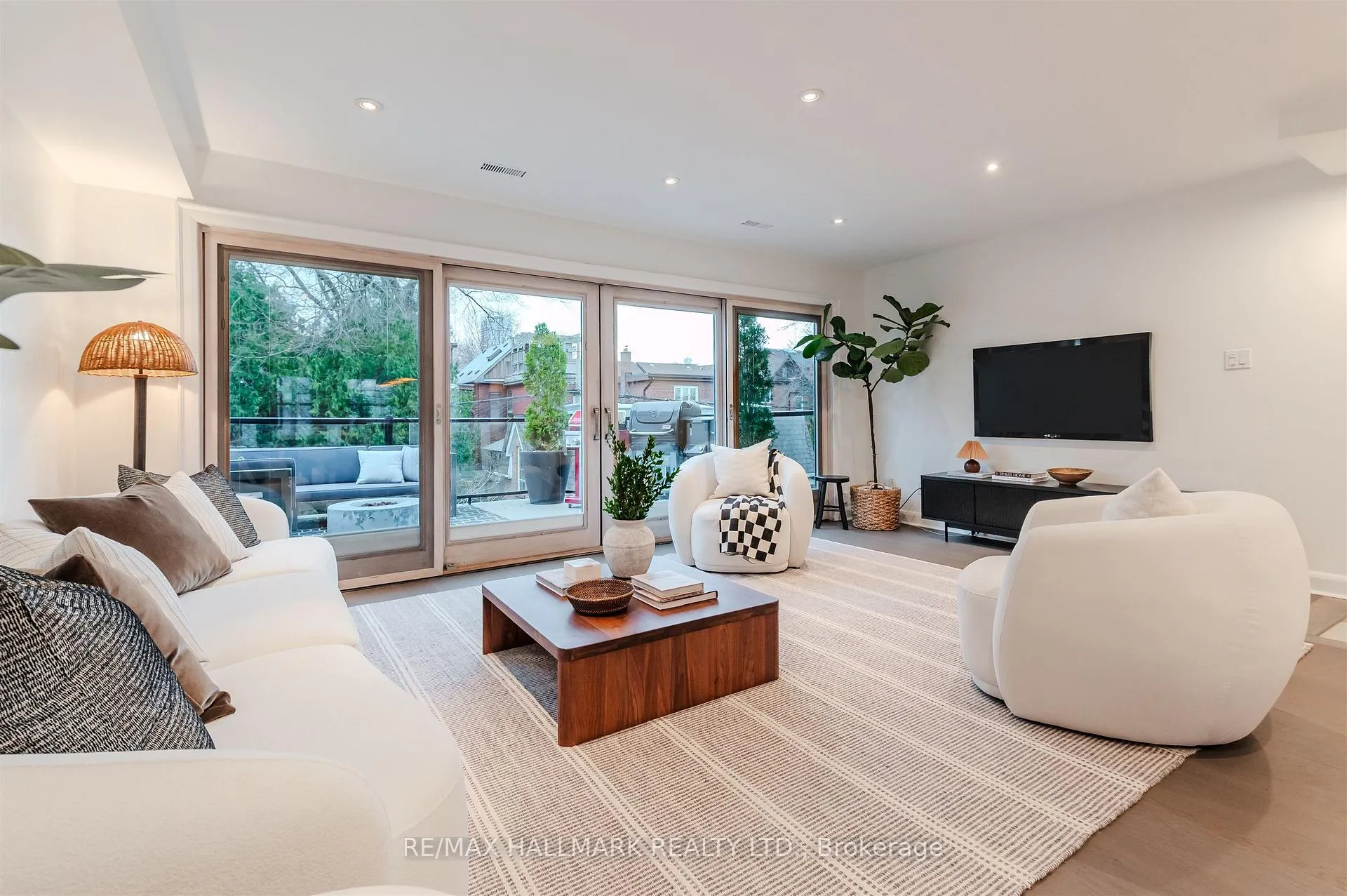 Photo 10 of 30B De Grassi Street, Toronto, South Riverdale — HOMEH