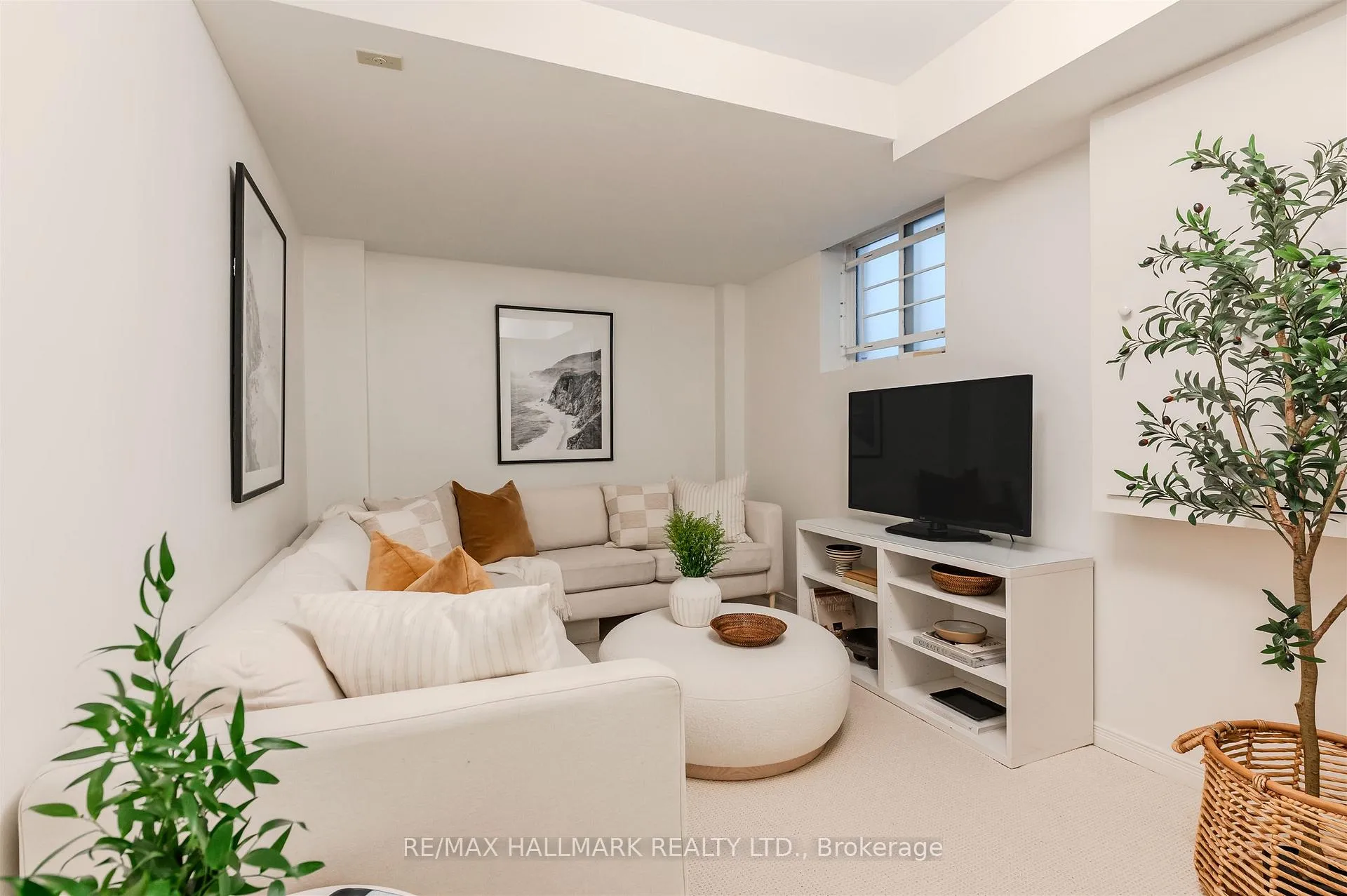 Photo 33 of 30B De Grassi Street, Toronto, South Riverdale — HOMEH