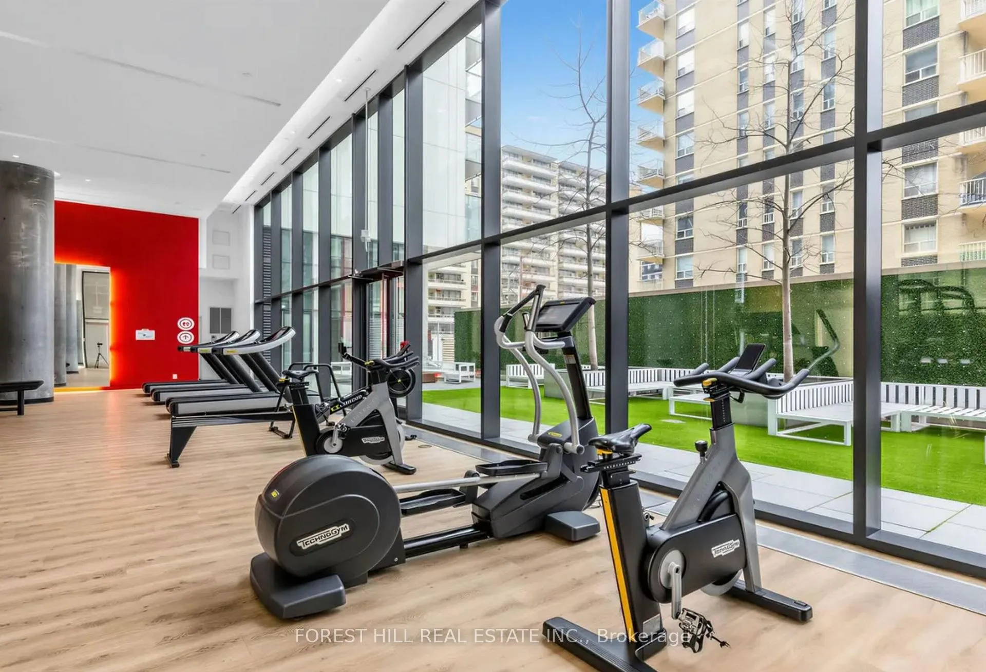 Photo 4 of Unit 2809, 185 Roehampton Avenue, Toronto, Mount Pleasant West — HOMEH