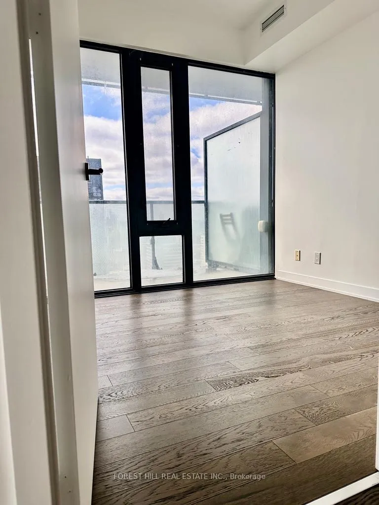Photo 9 of Unit 2809, 185 Roehampton Avenue, Toronto, Mount Pleasant West — HOMEH