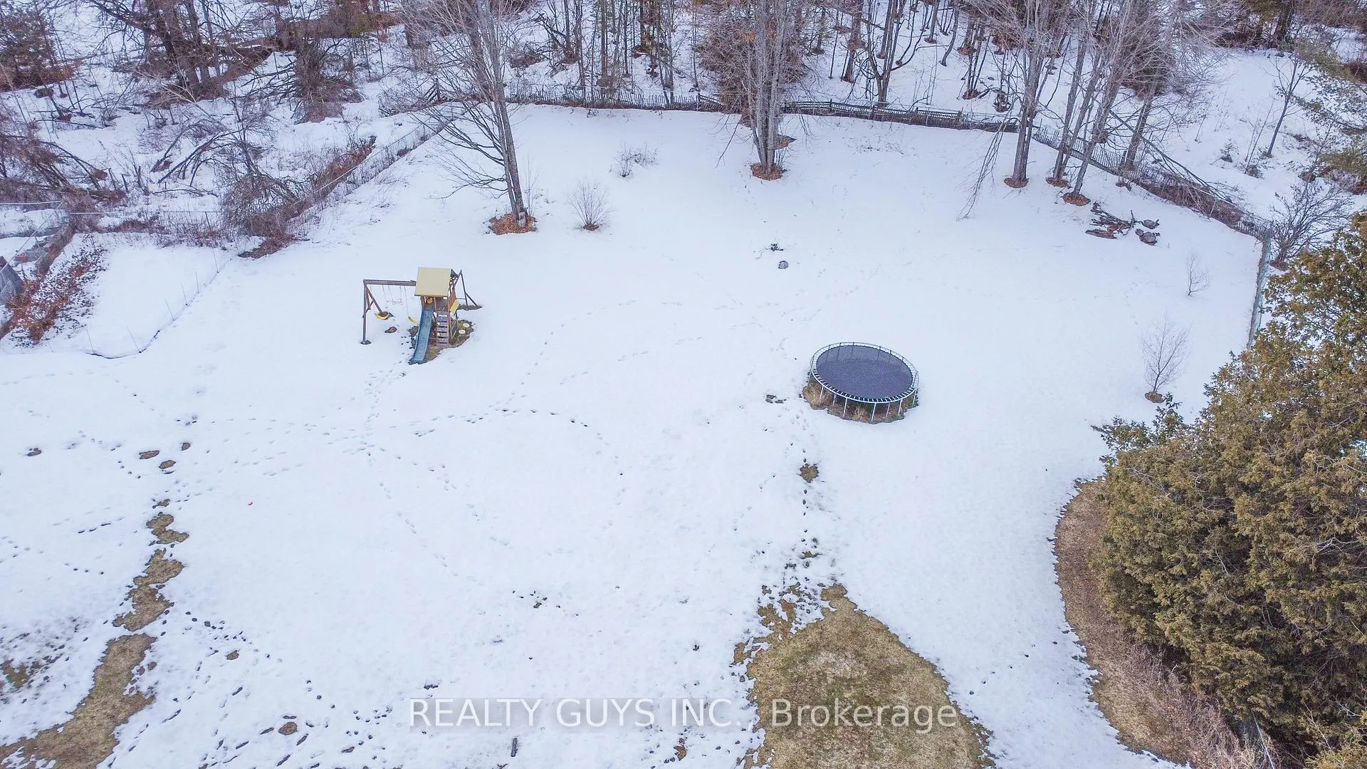 Photo 9 of 316 Douglas Road, Douro-Dummer — HOMEH