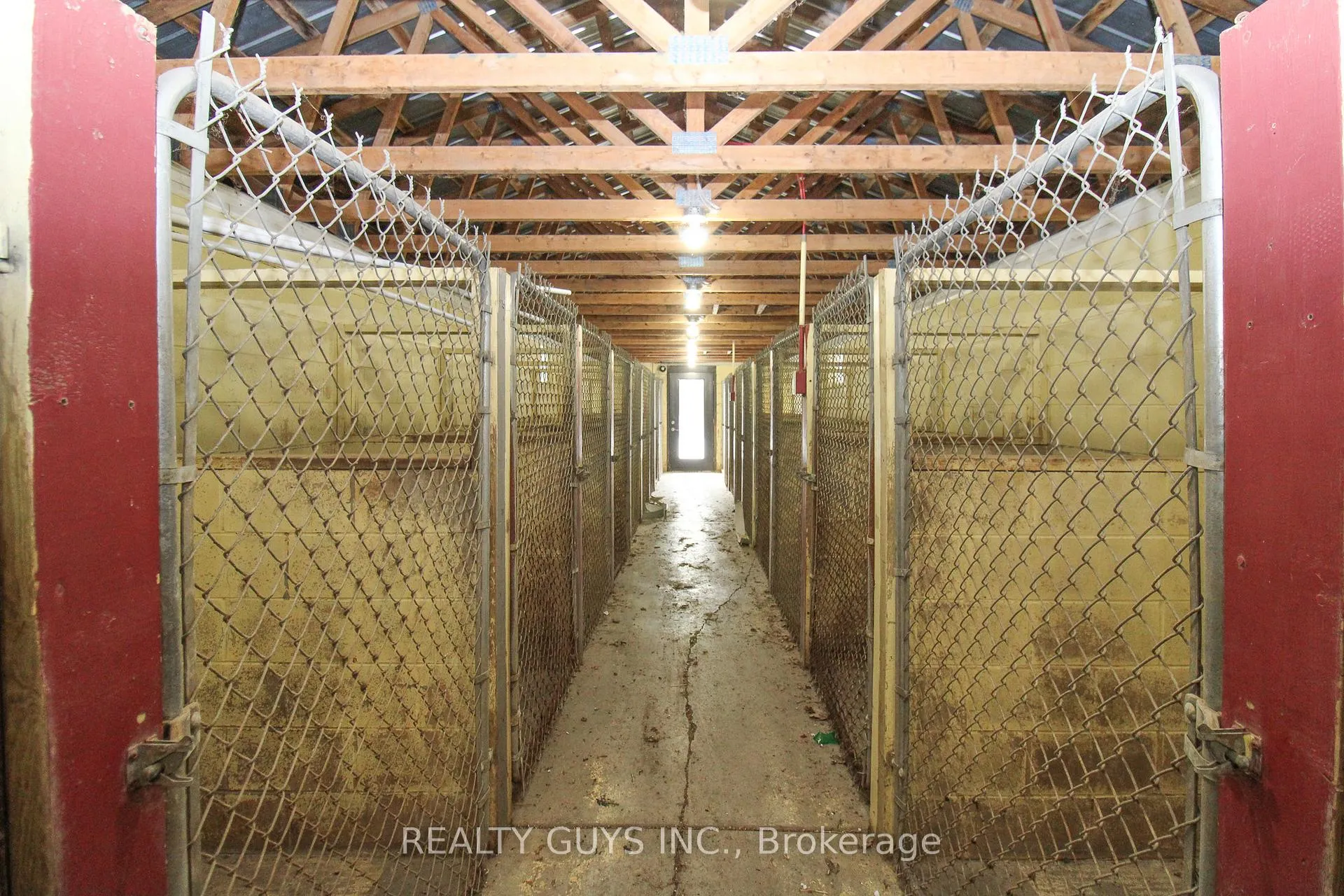 Photo 11 of 316 Douglas Road, Douro-Dummer — HOMEH