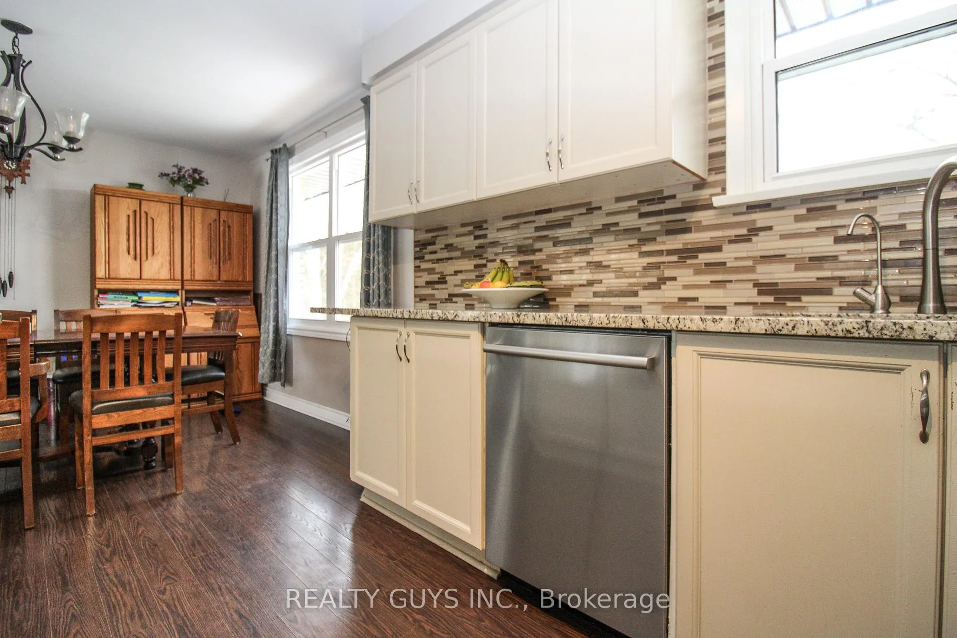Photo 24 of 316 Douglas Road, Douro-Dummer — HOMEH