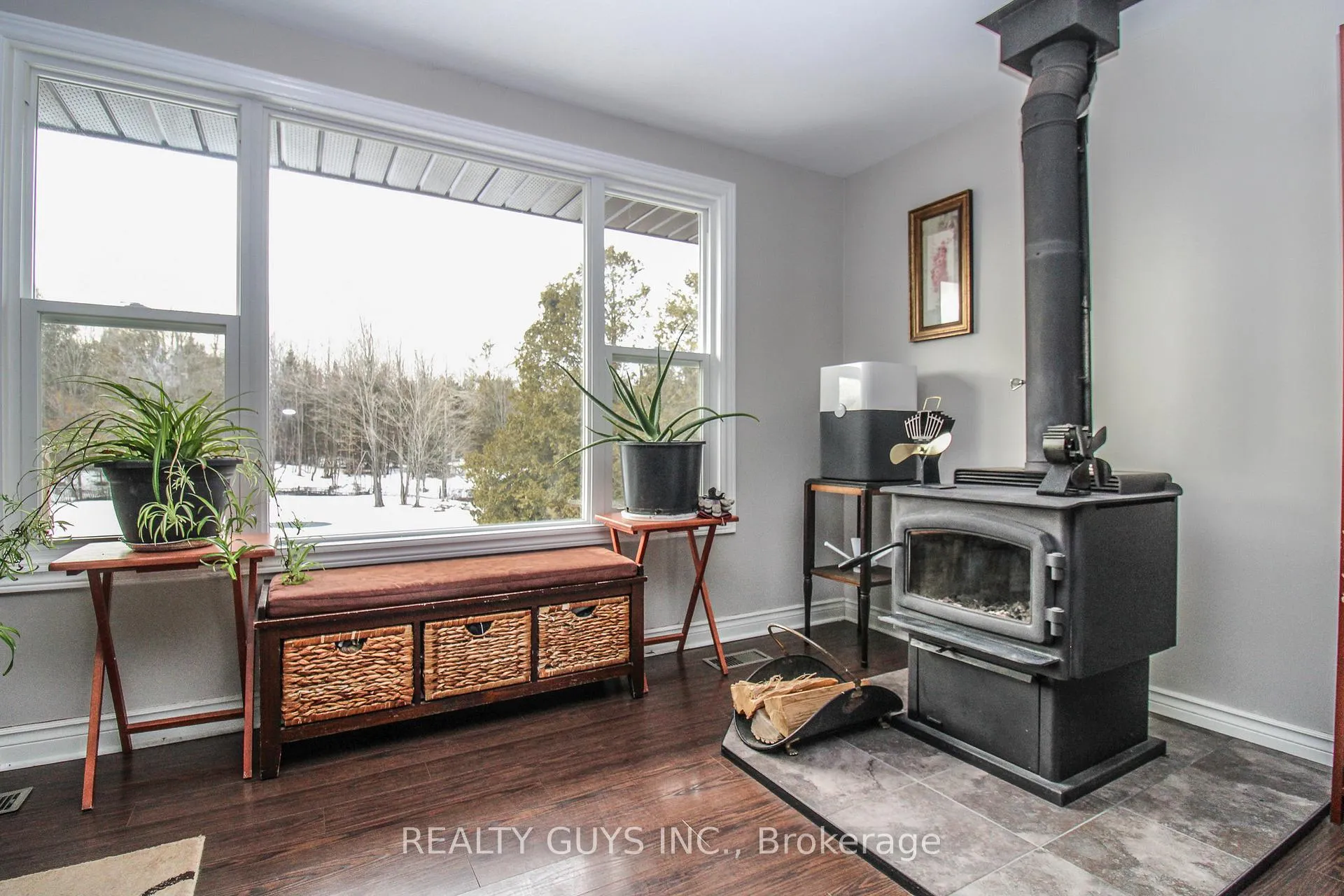 Photo 31 of 316 Douglas Road, Douro-Dummer — HOMEH