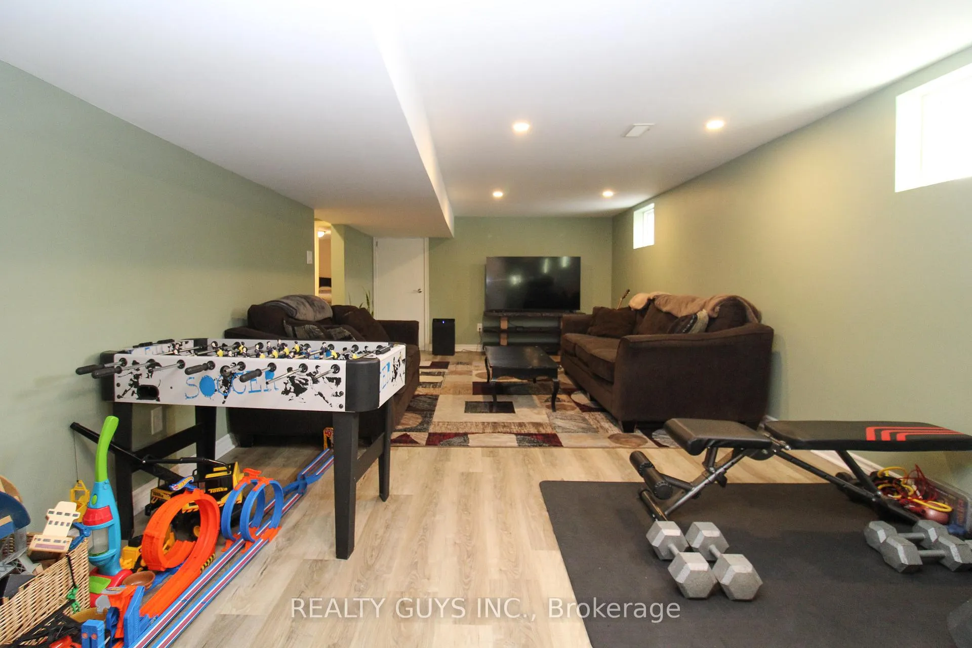 Photo 40 of 316 Douglas Road, Douro-Dummer — HOMEH