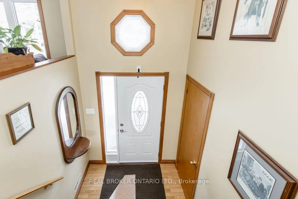 Photo 5 of 45 John Dillingno Street, Tay, Victoria Harbour — HOMEH