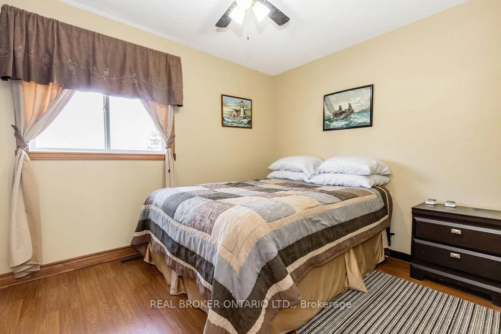 Photo 23 of 45 John Dillingno Street, Tay, Victoria Harbour — HOMEH