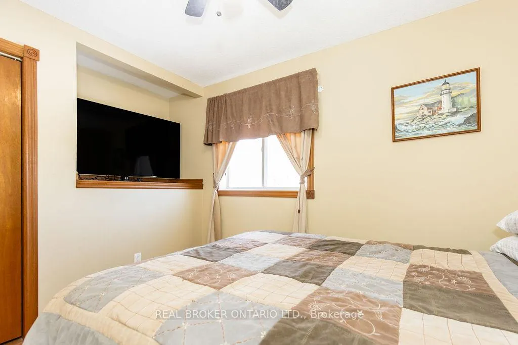 Photo 24 of 45 John Dillingno Street, Tay, Victoria Harbour — HOMEH